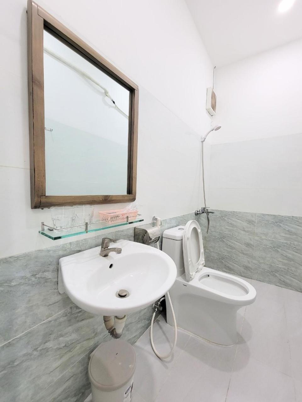 Double Room - Photo 6