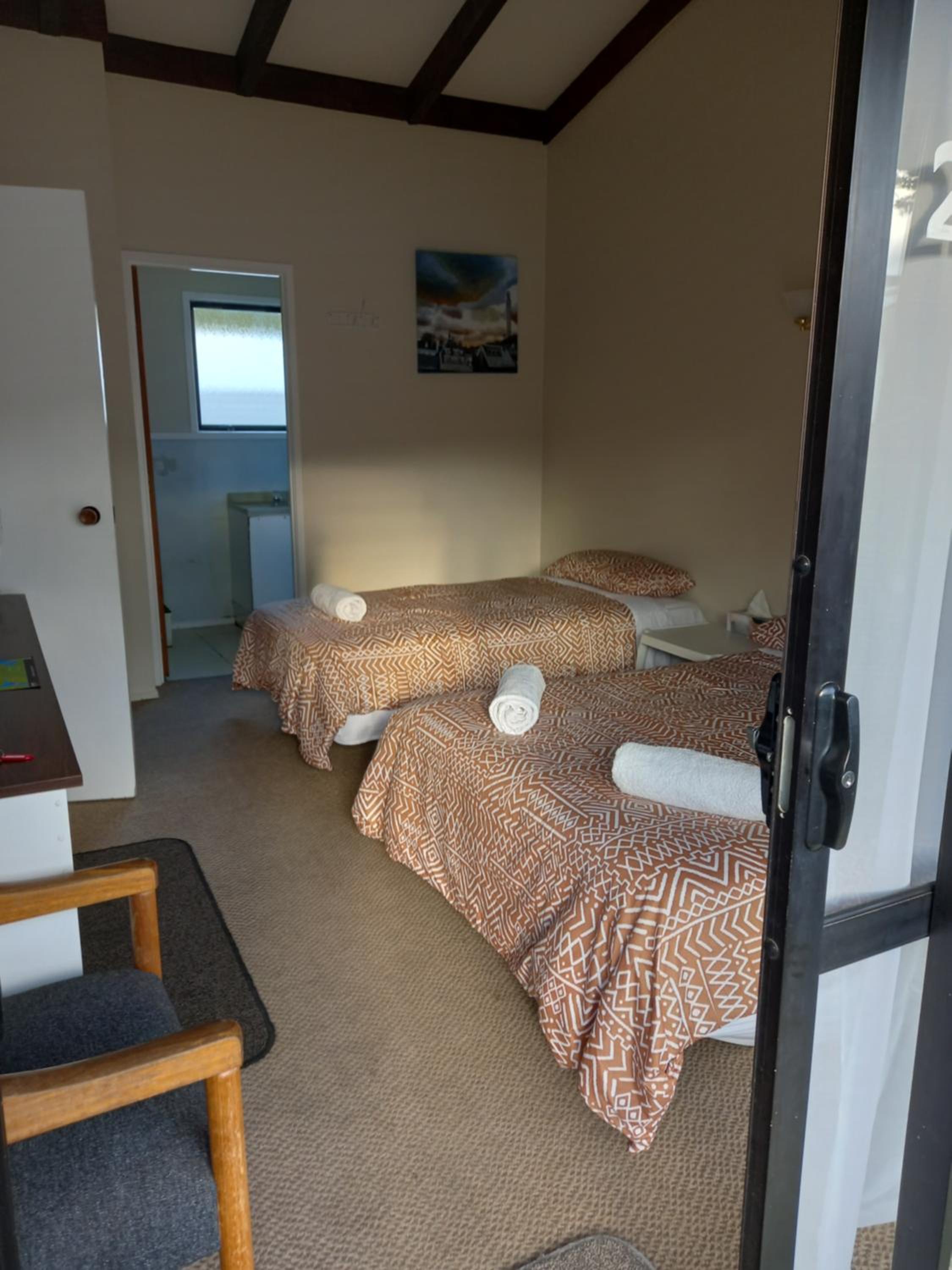Double Room with Private Bathroom photo 2