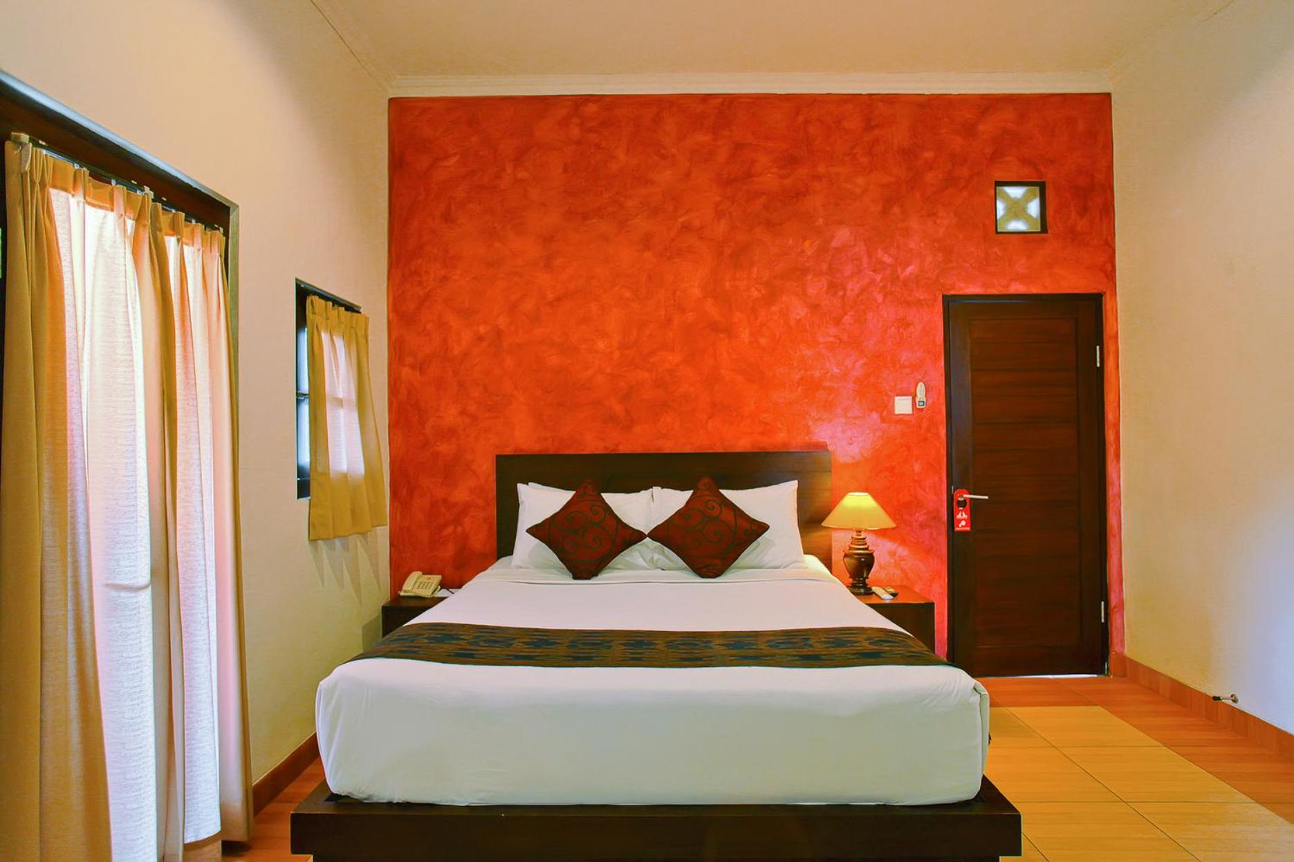 Double Room with Pool View photo 2