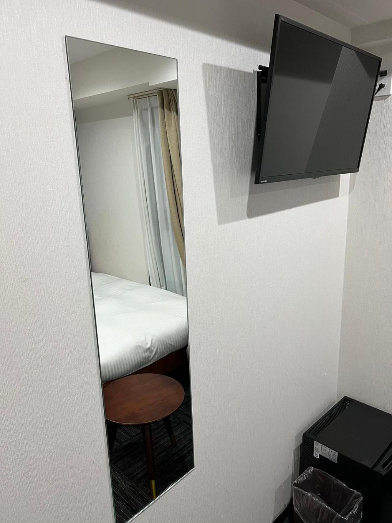 Twin Room - Photo 6