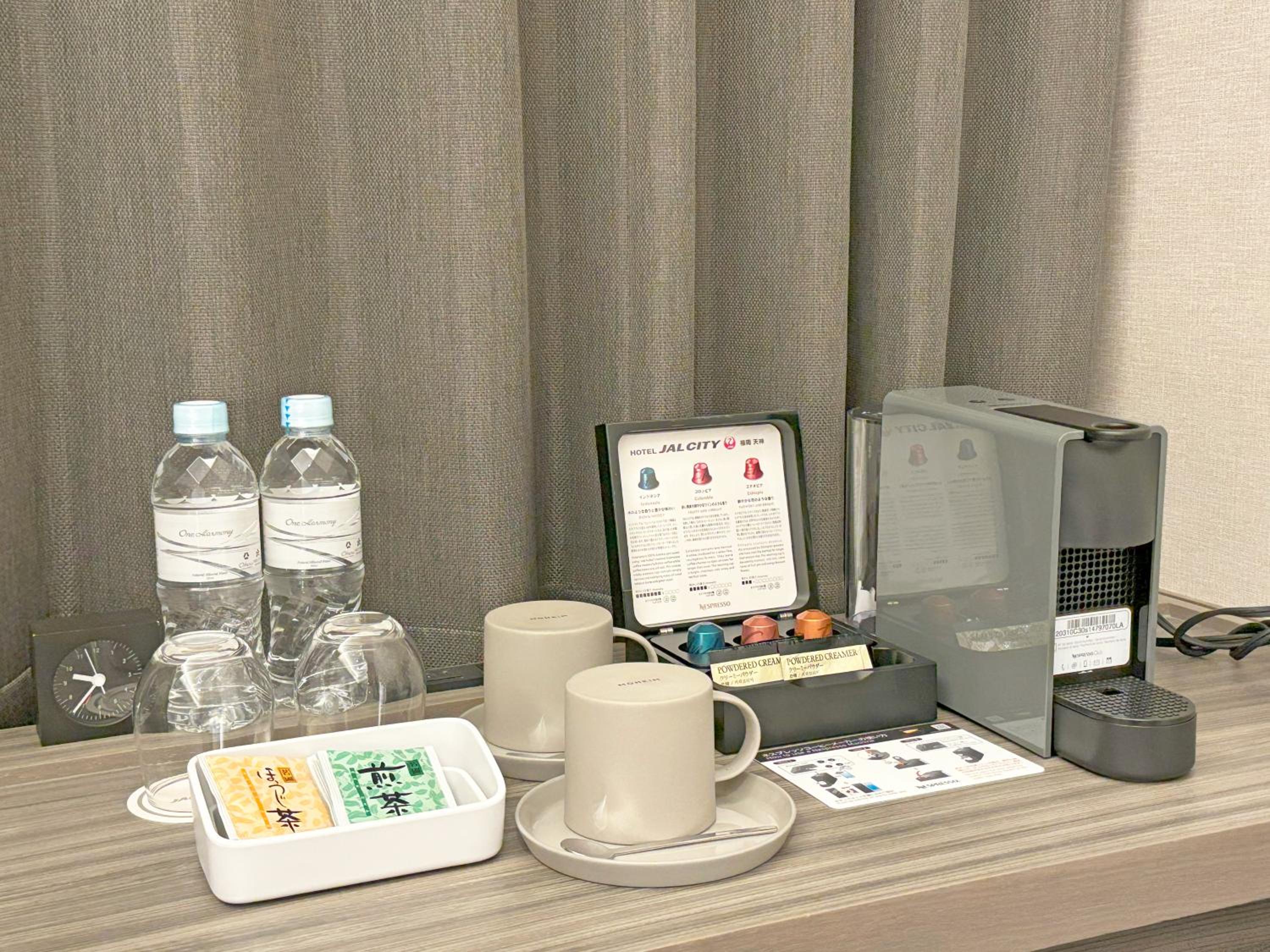 Queen Room - Non-Smoking - Photo 3
