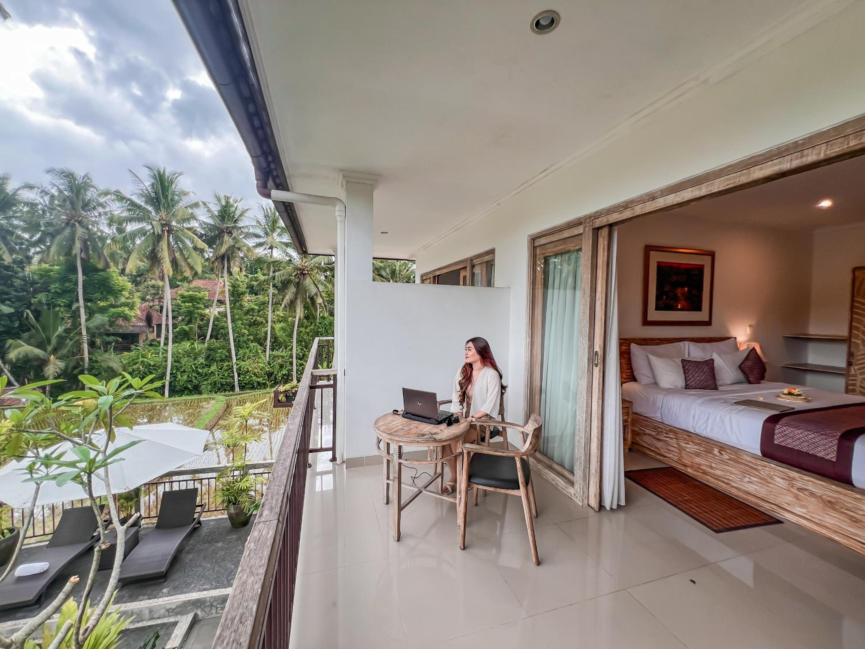 Suite with Jungle View - Photo 9