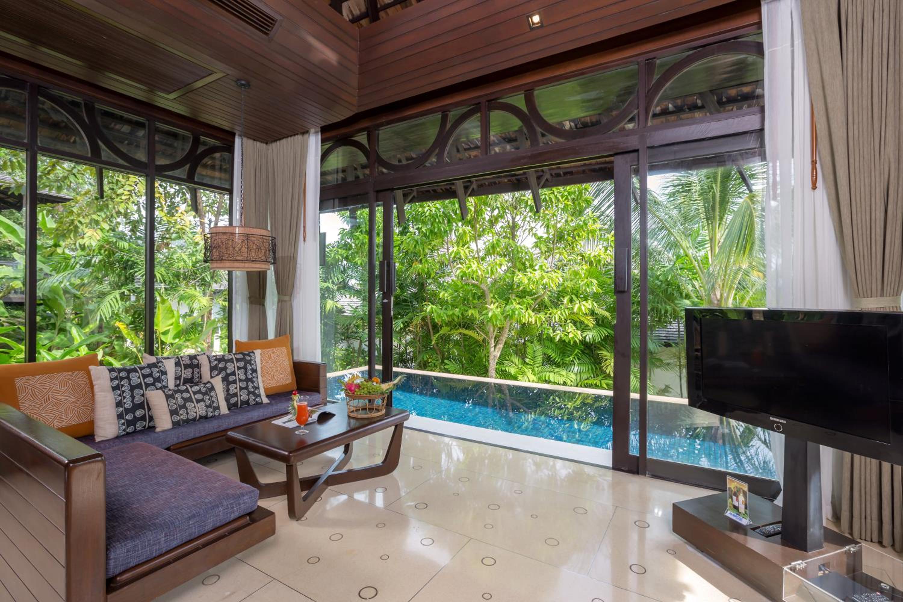 Two-Bedroom Villa with Private Pool - Photo 4