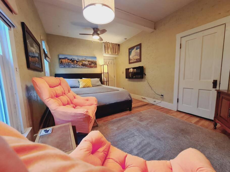 Two-Bedroom House photo 1