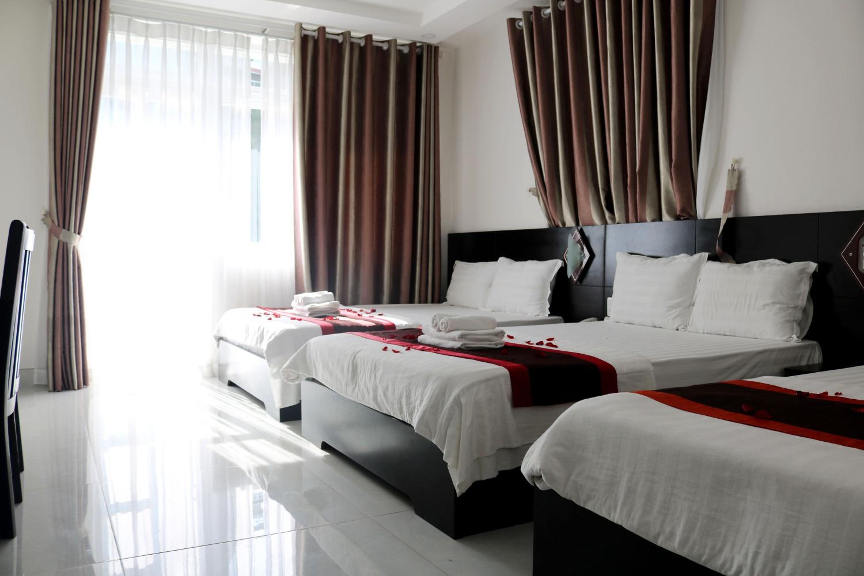 Deluxe Triple Room photo 2