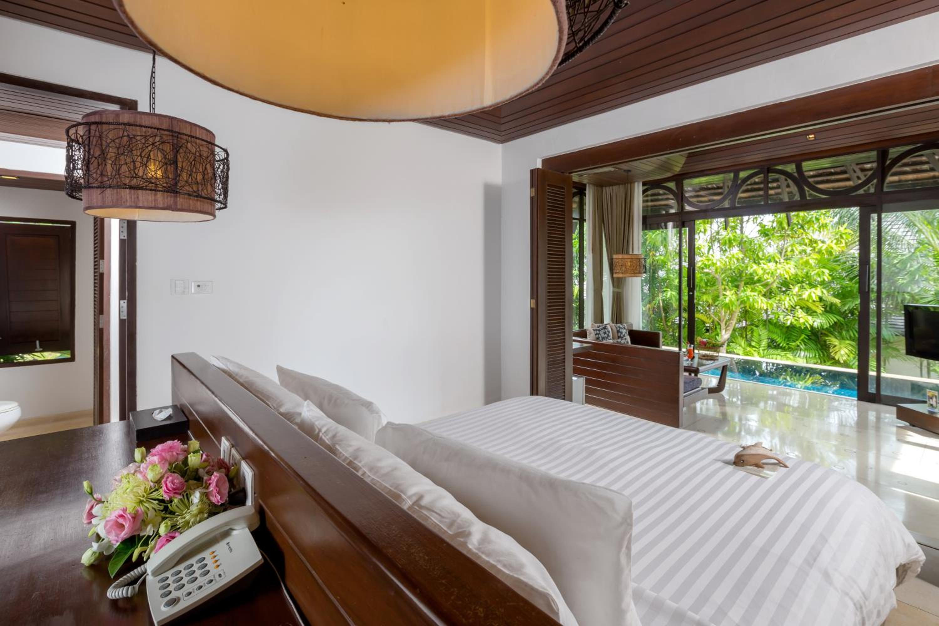 Two-Bedroom Villa with Private Pool - Photo 7