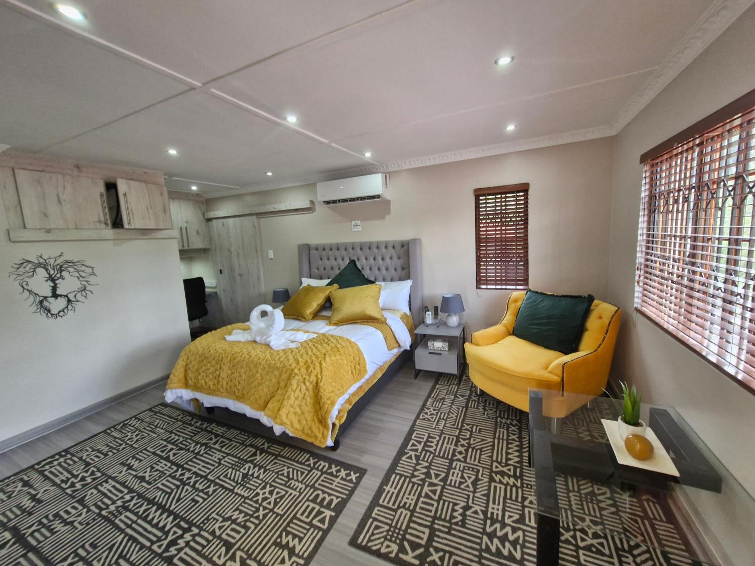 King Room with Mountain View