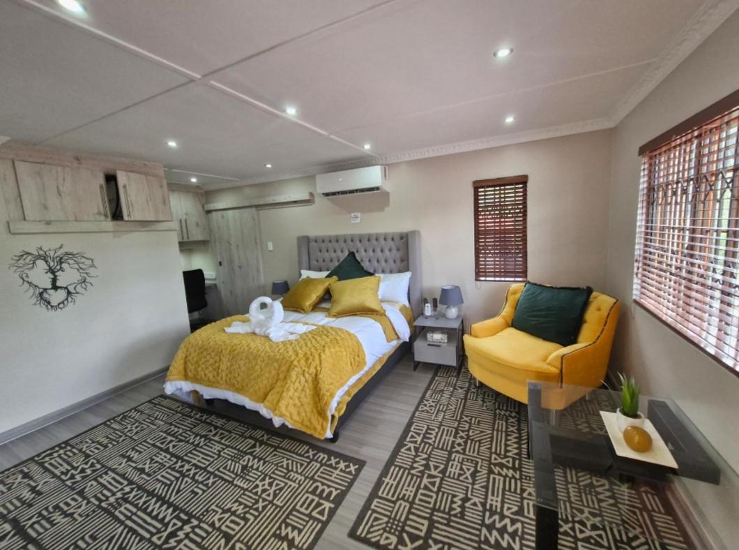 King Room with Mountain View photo 3