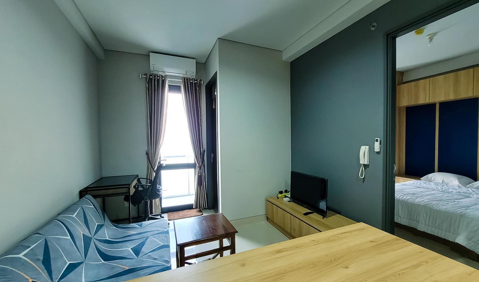 Apartment with Sea View - Photo 9