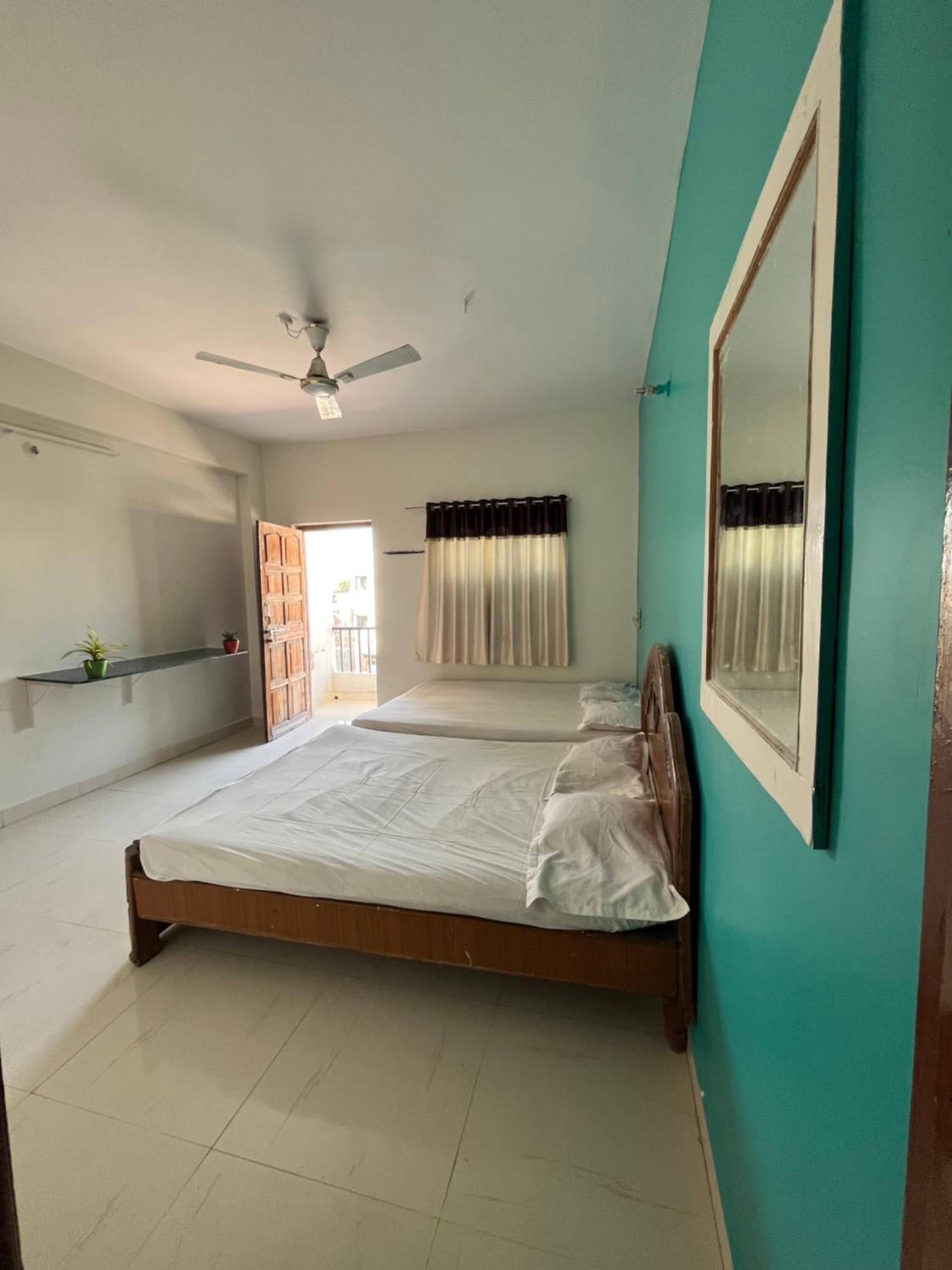 Family Room NON AC with 3 Double Bed photo 2