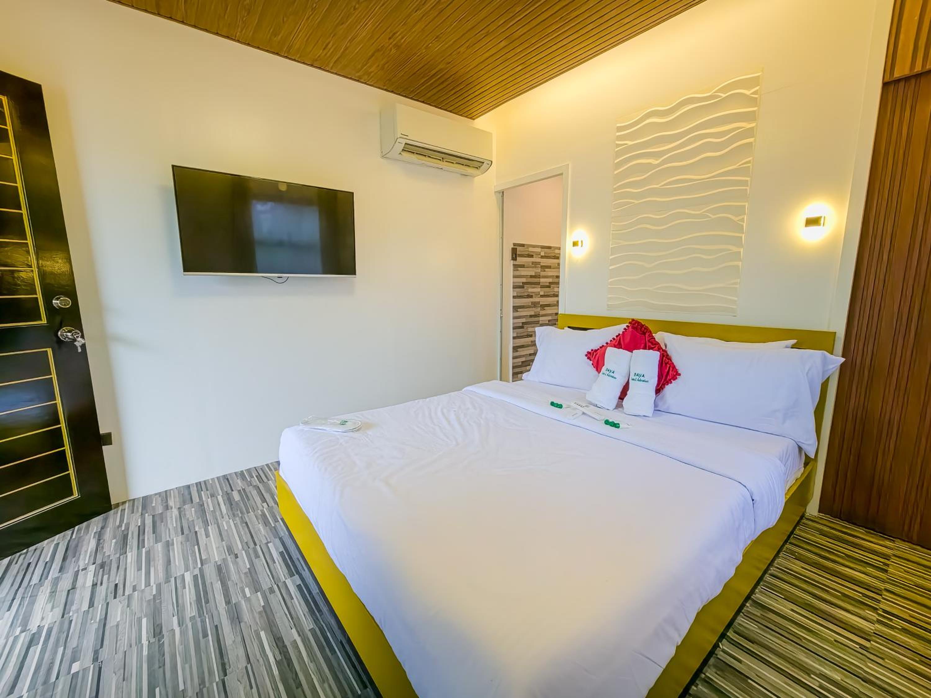 Junior Suite with Mountain View - Photo 1