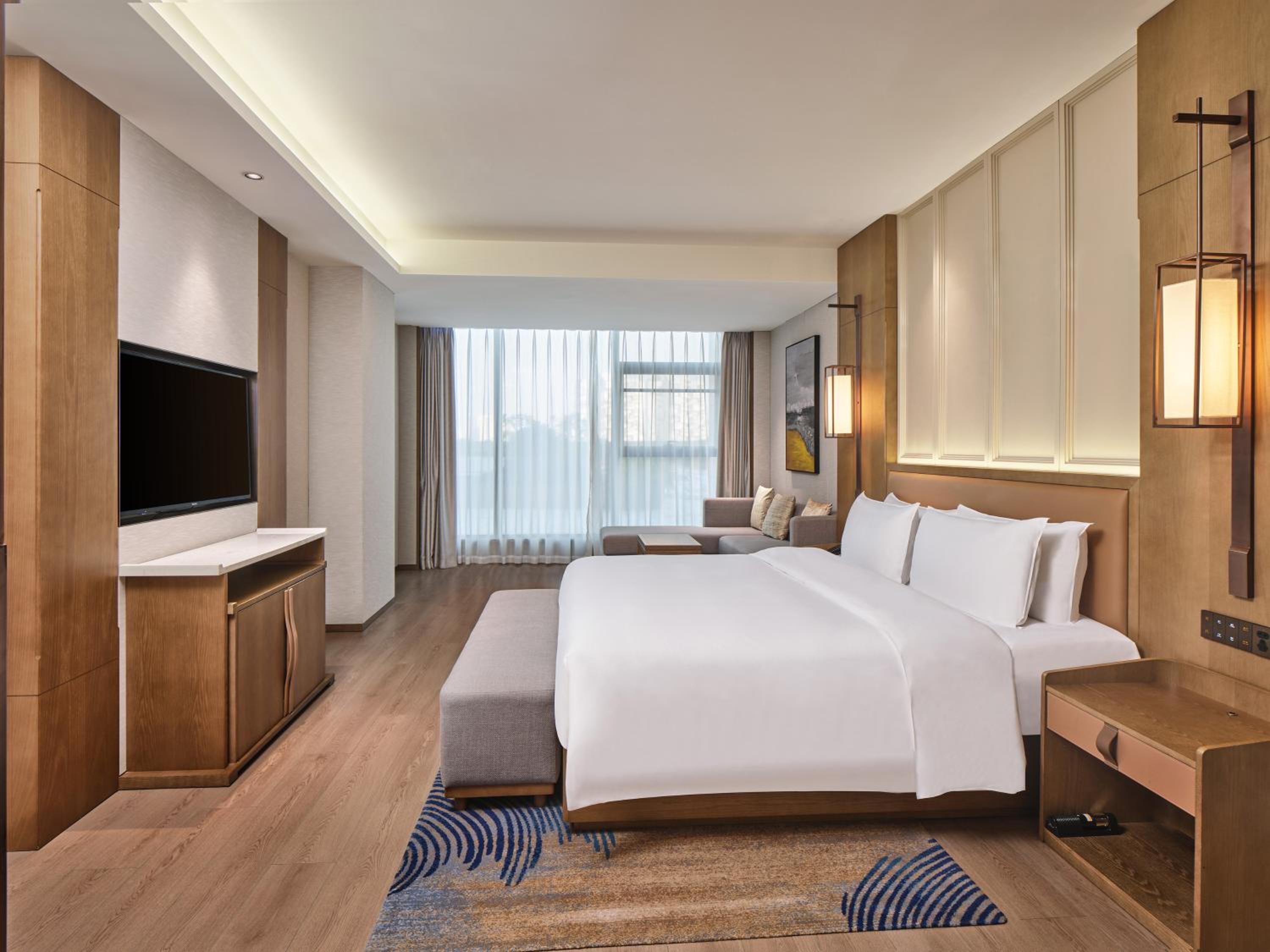 YuJiang Suite