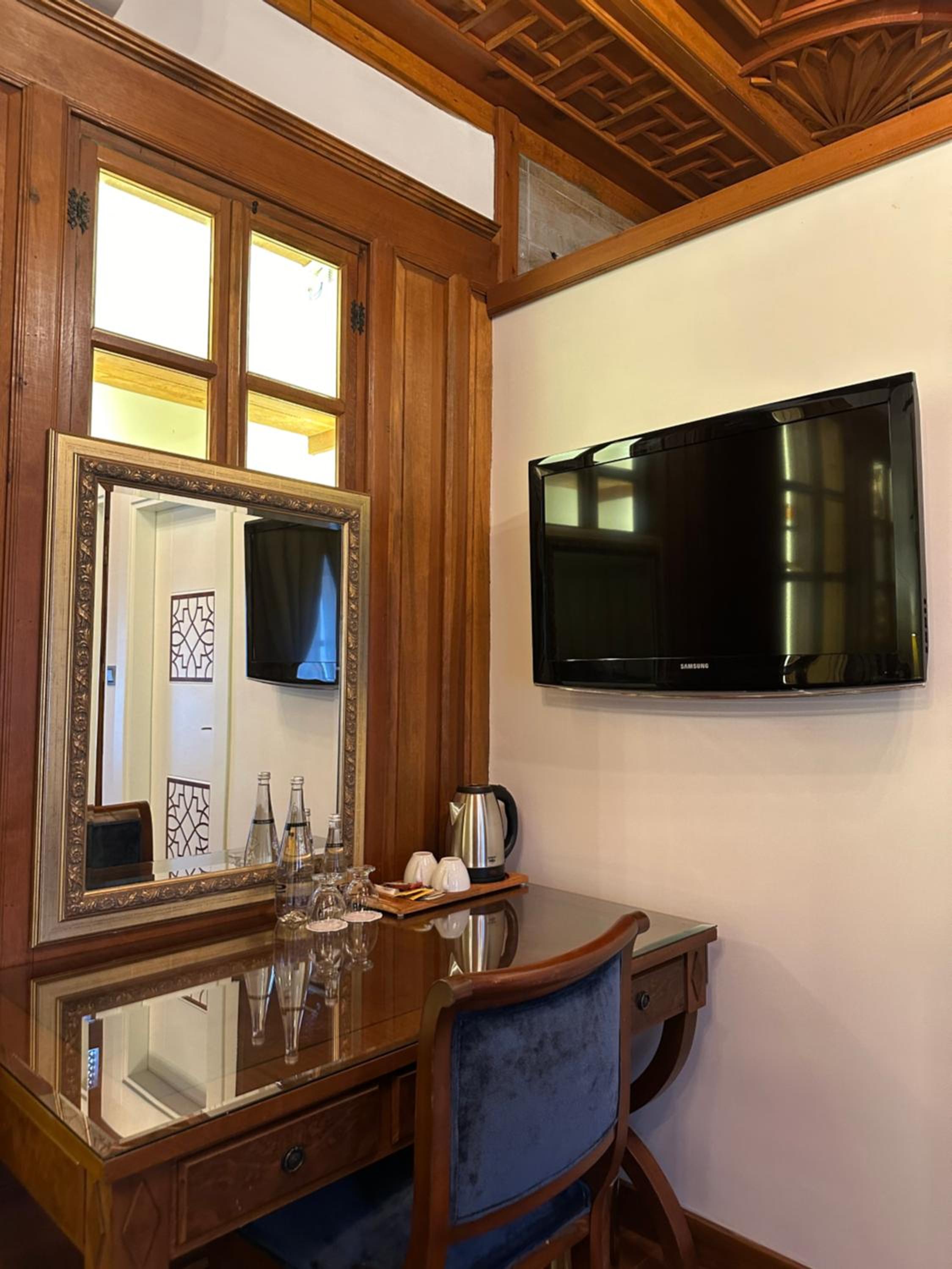 Standard Room - Photo 28