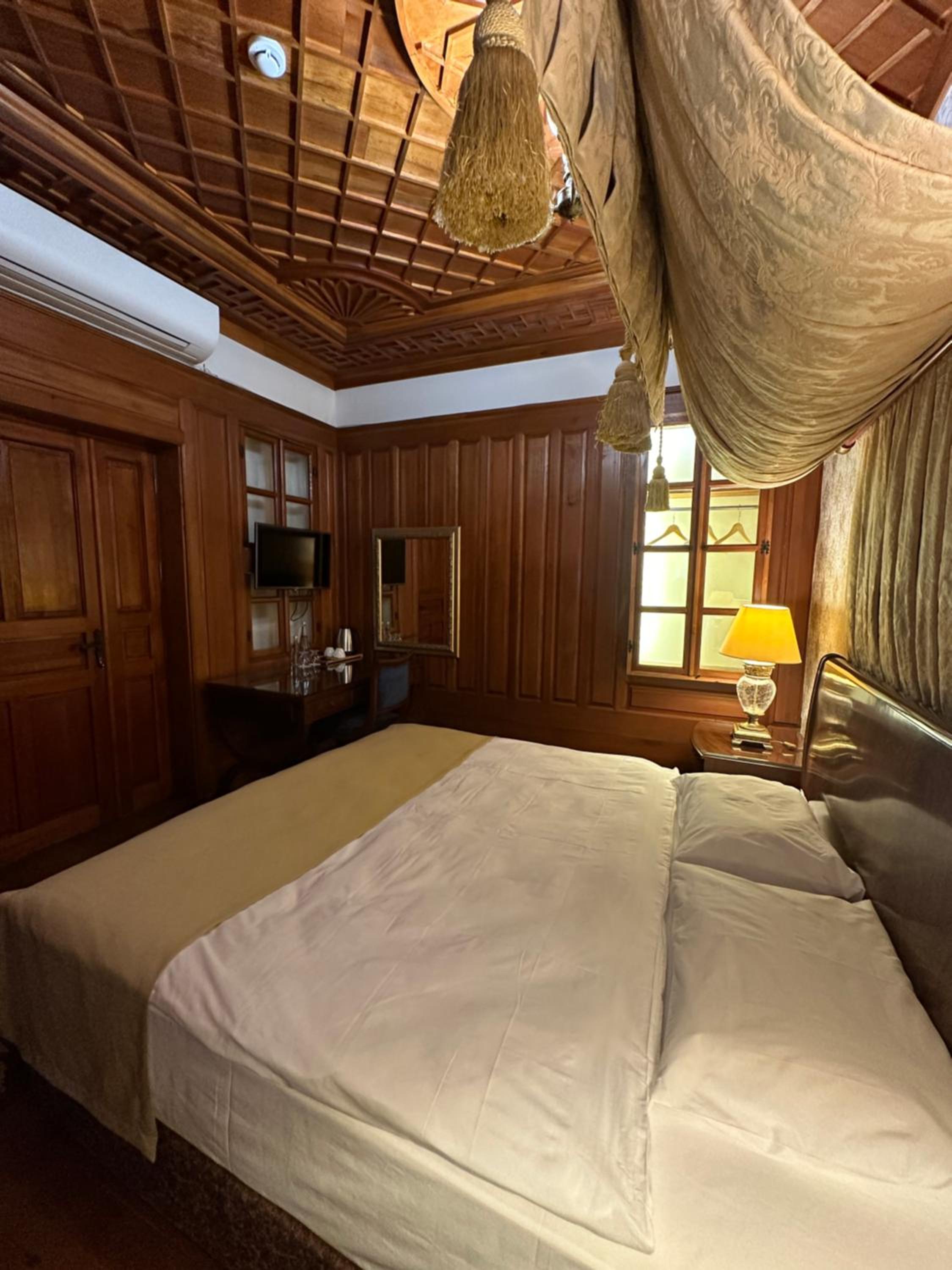 Standard Room - Photo 22