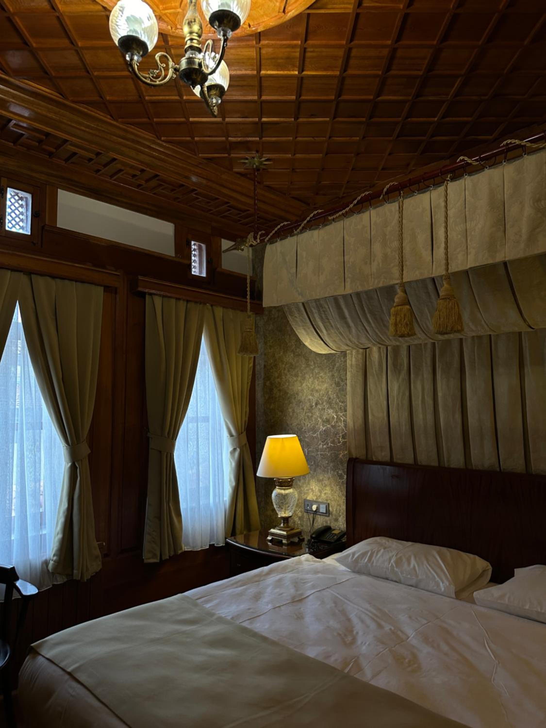 Standard Room - Photo 11