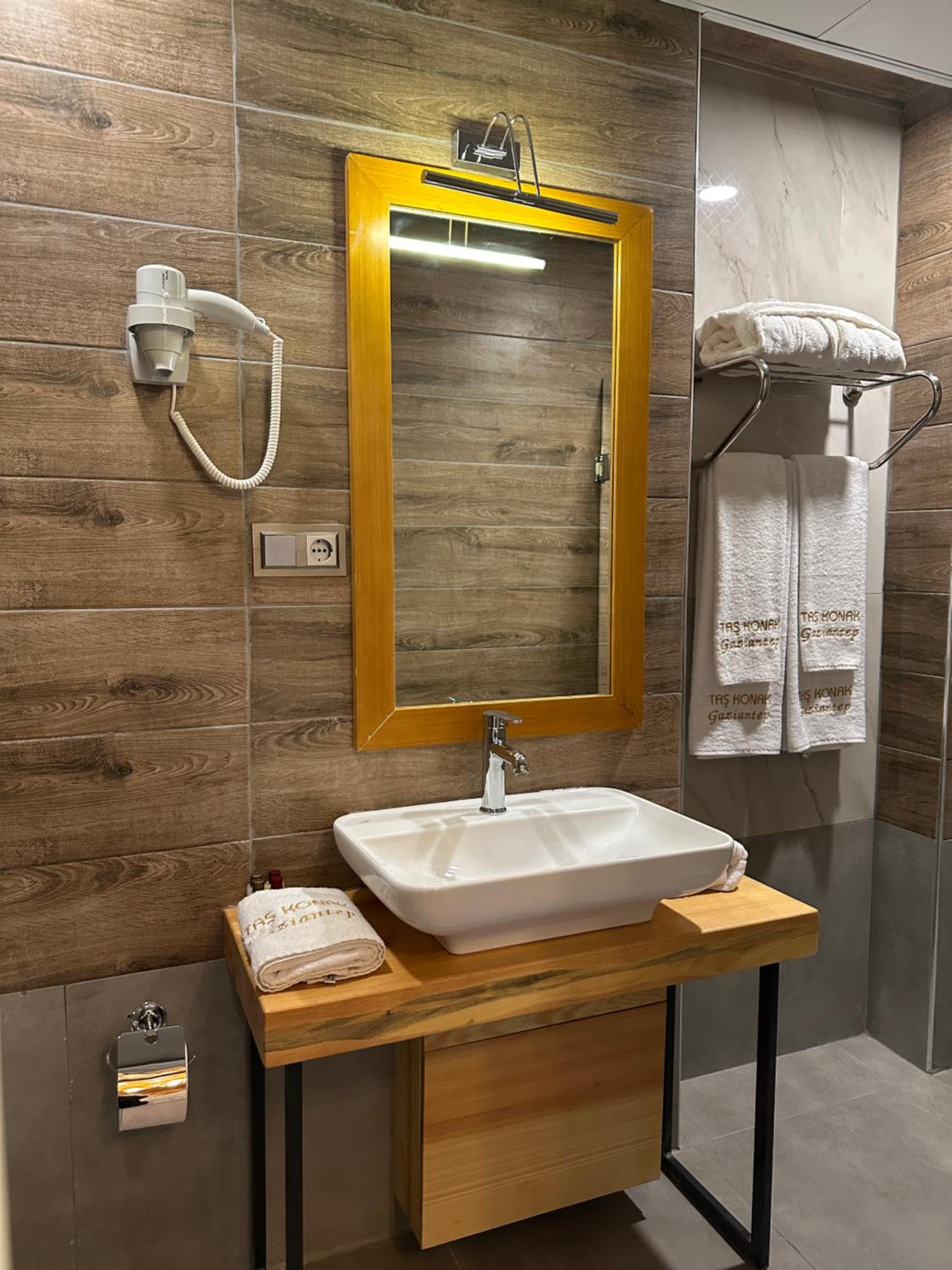 Standard Room - Photo 43