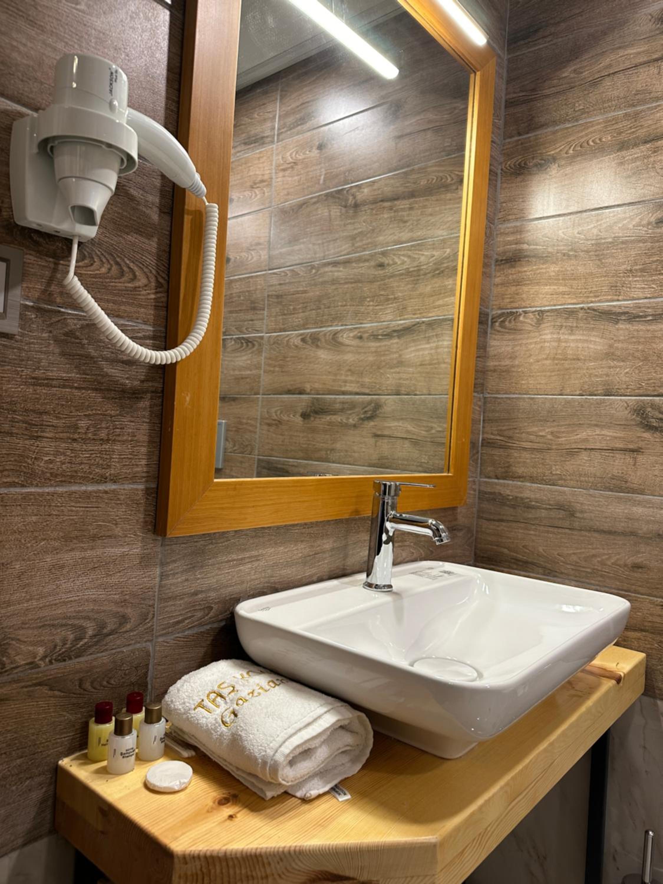 Standard Room - Photo 47