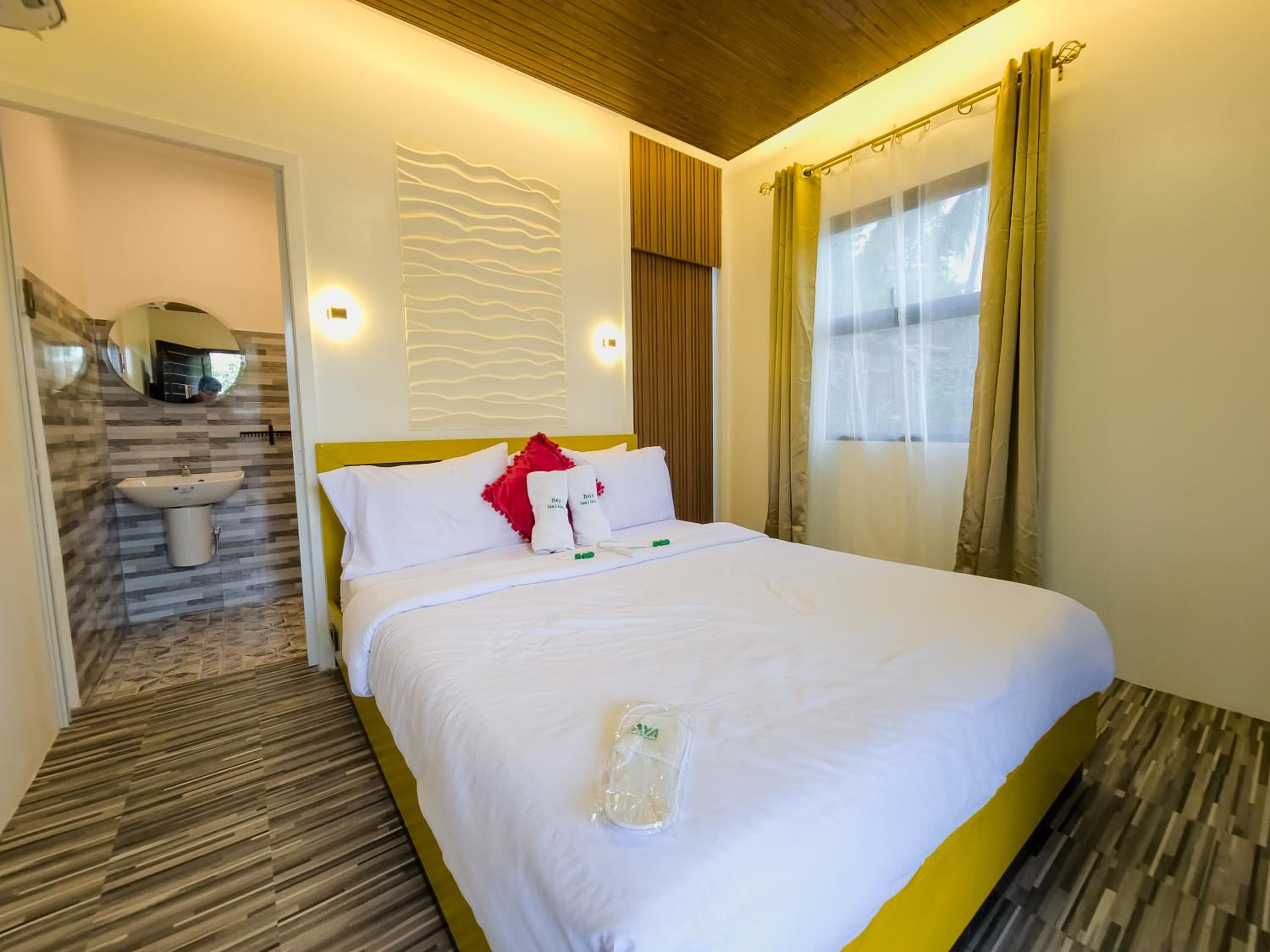 Junior Suite with Mountain View - Photo 3