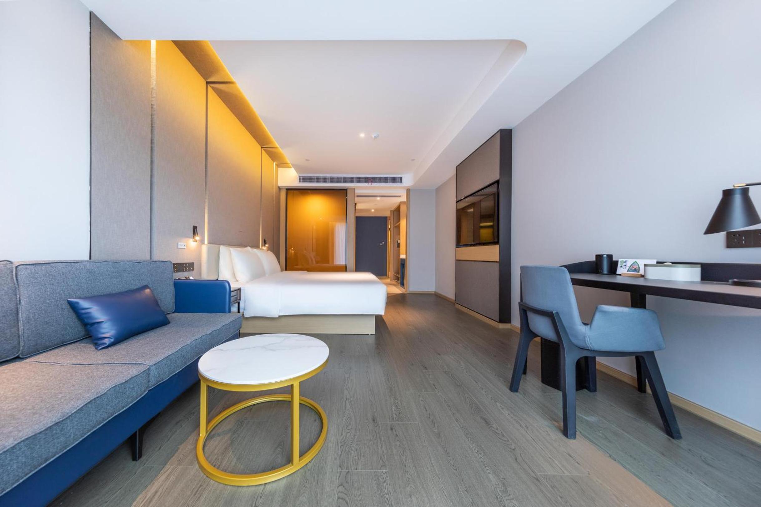 Elegant King Room