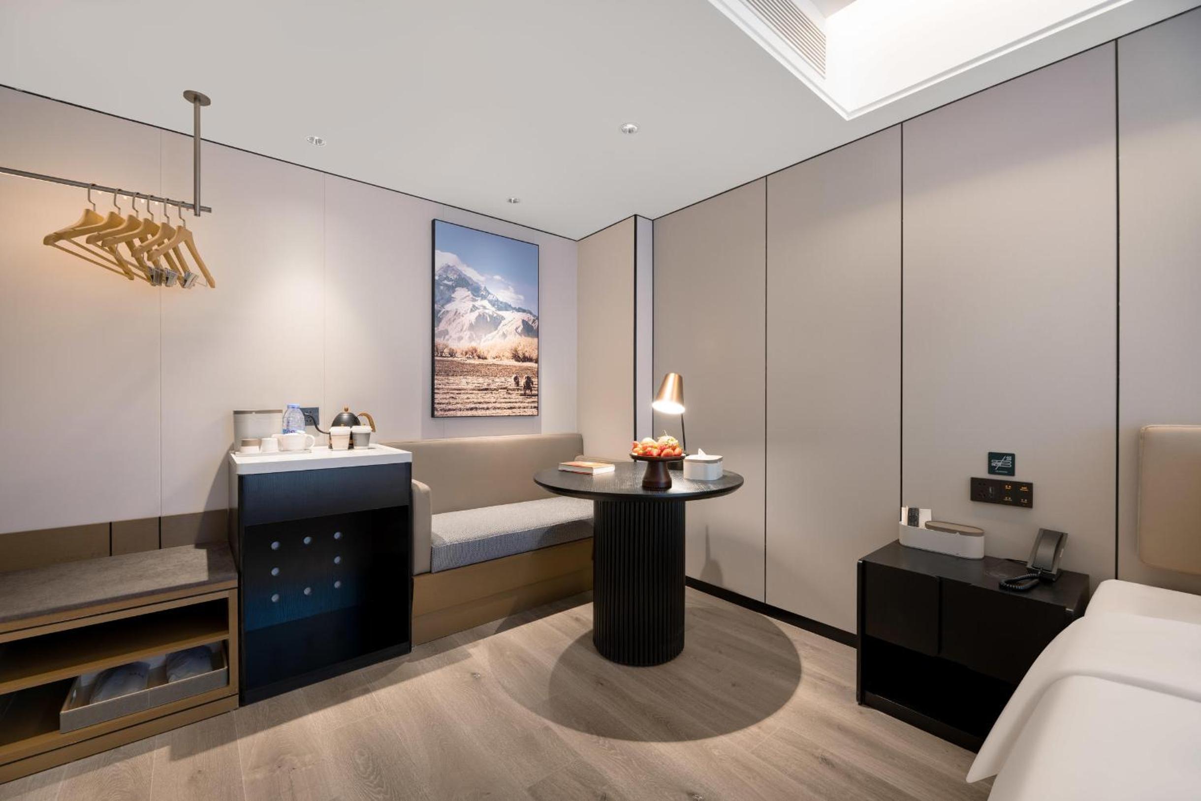 Elegant King Room