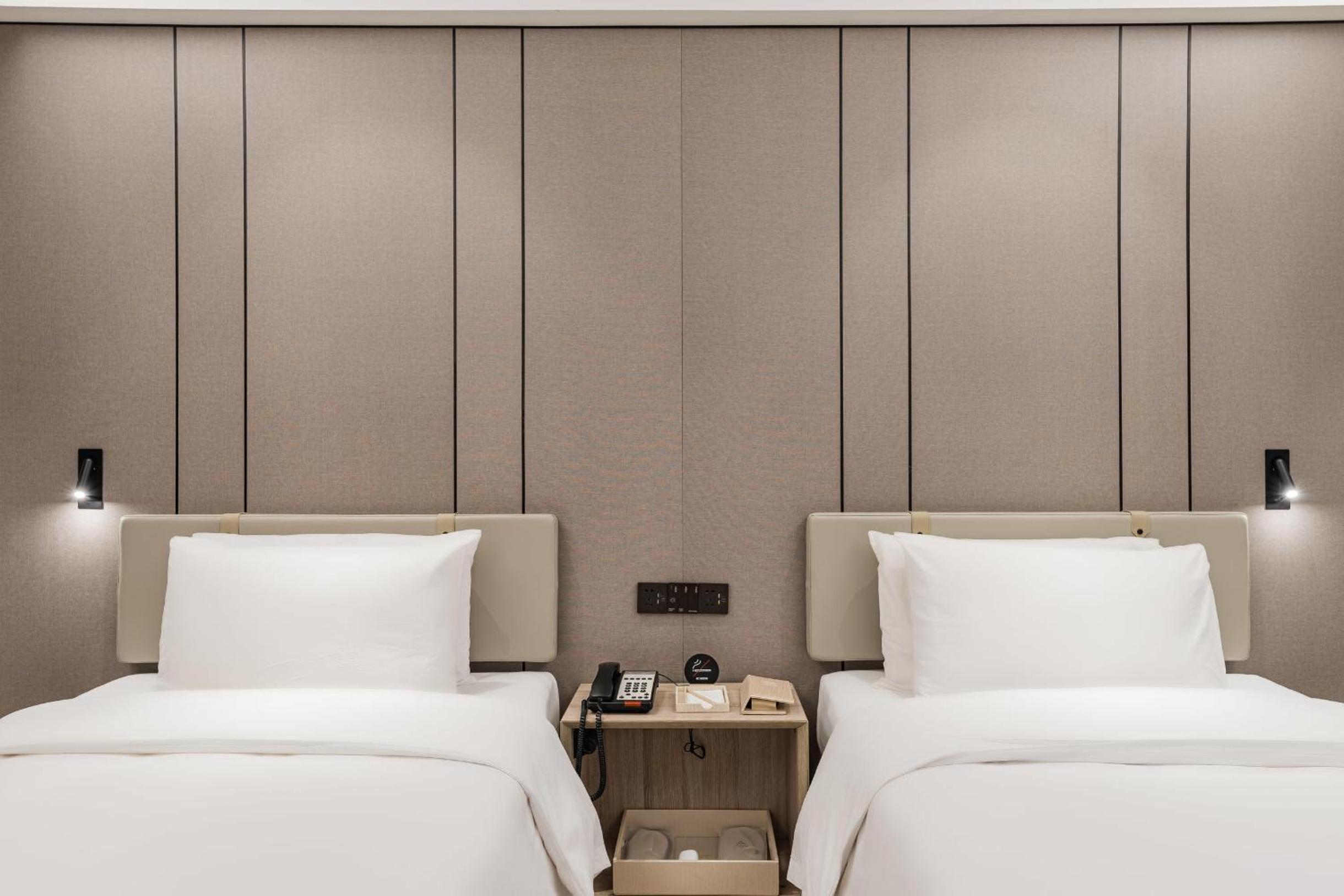 Jimu Twin Room