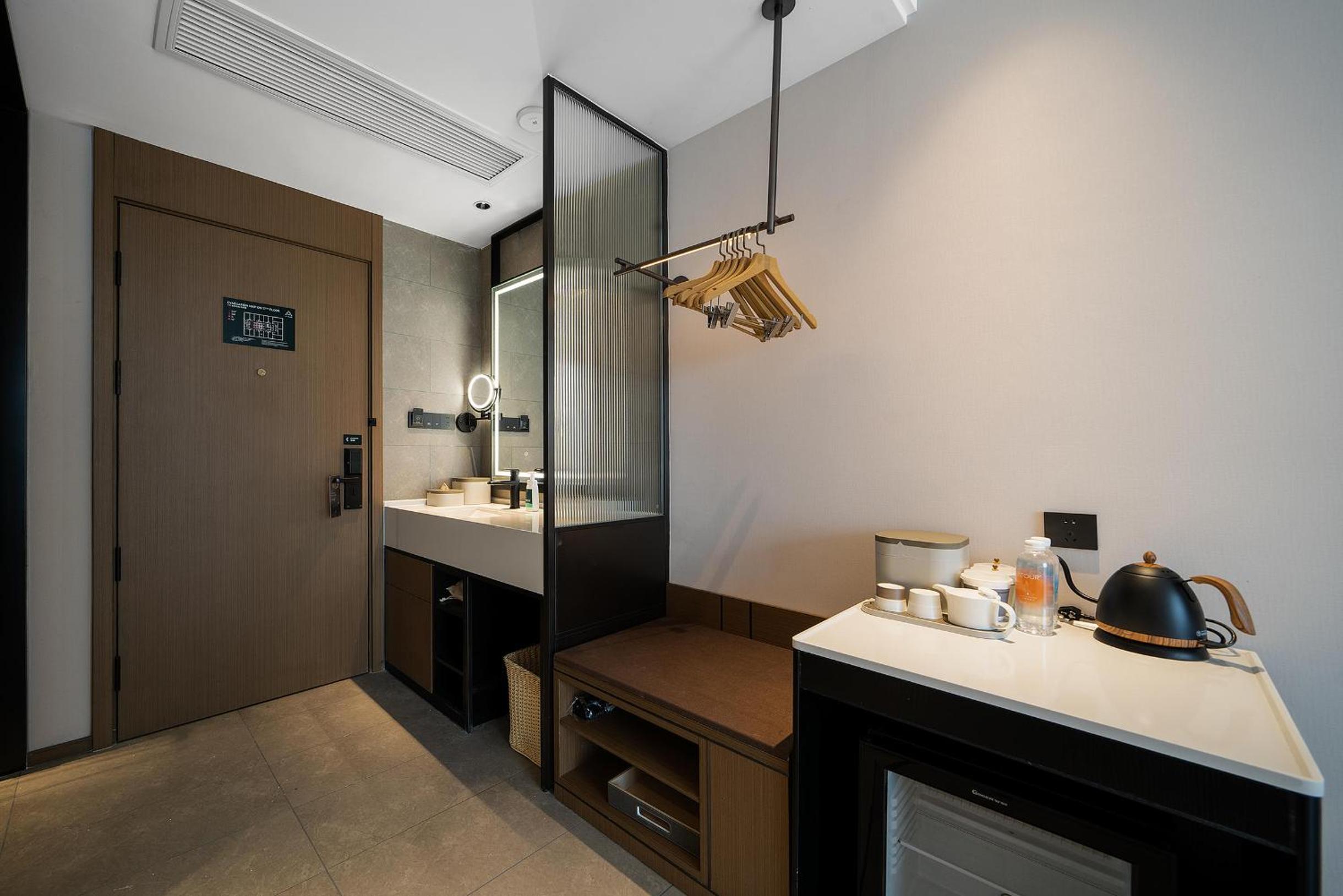 Jimu Double Room