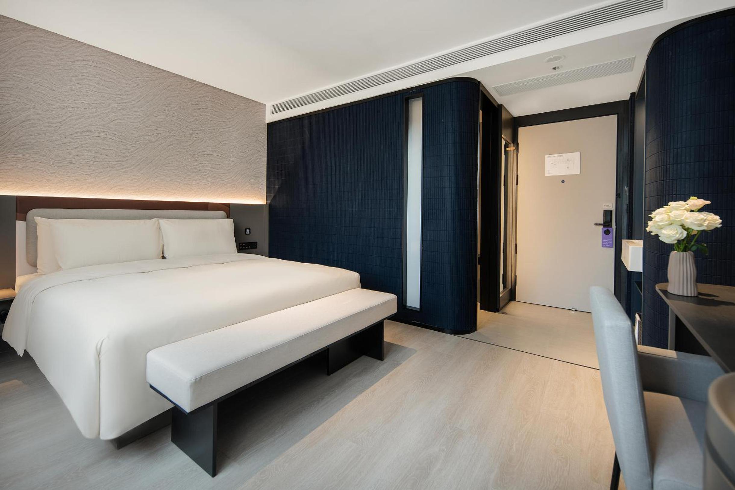 Light Double Room