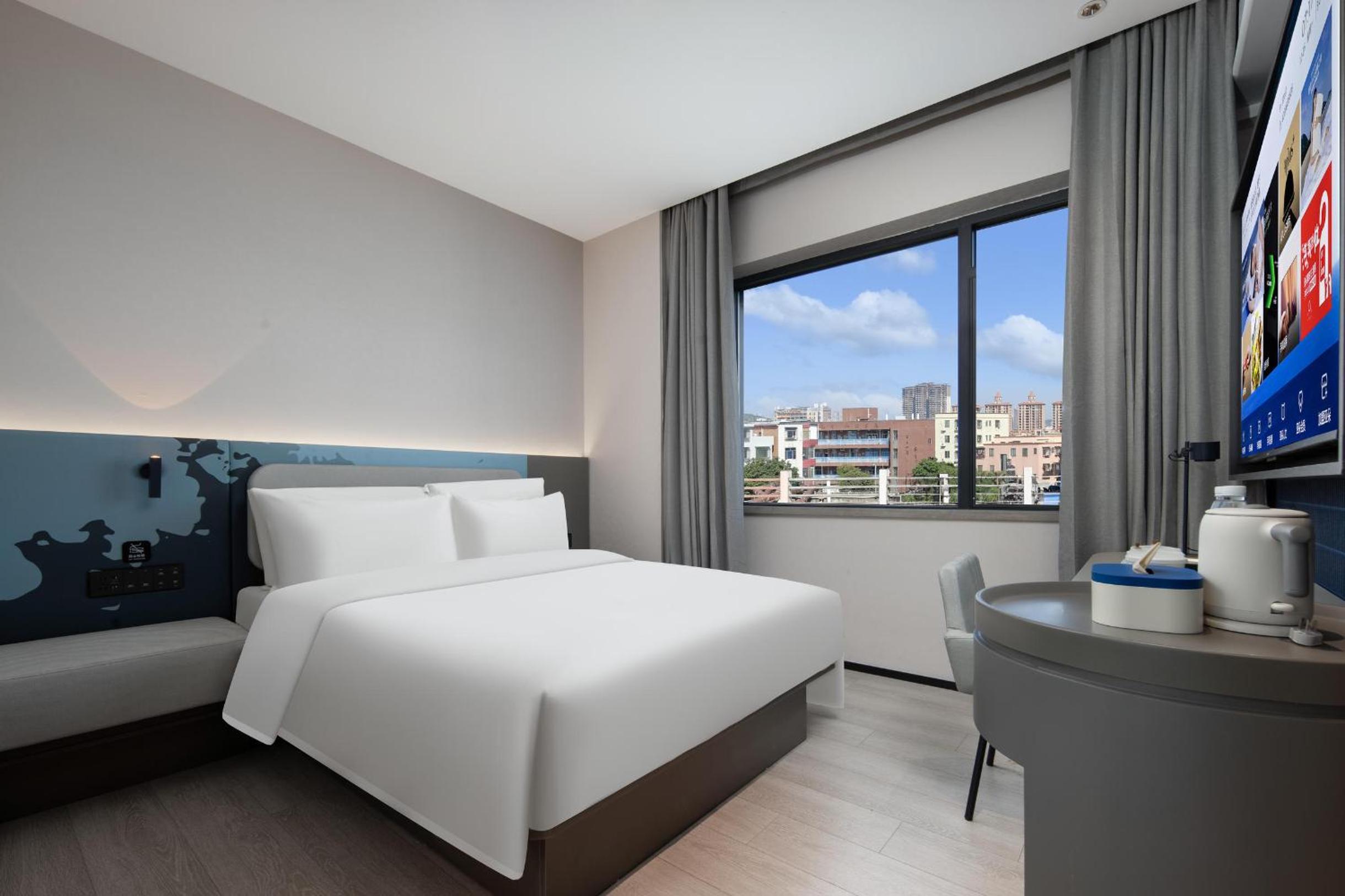Light Double Room