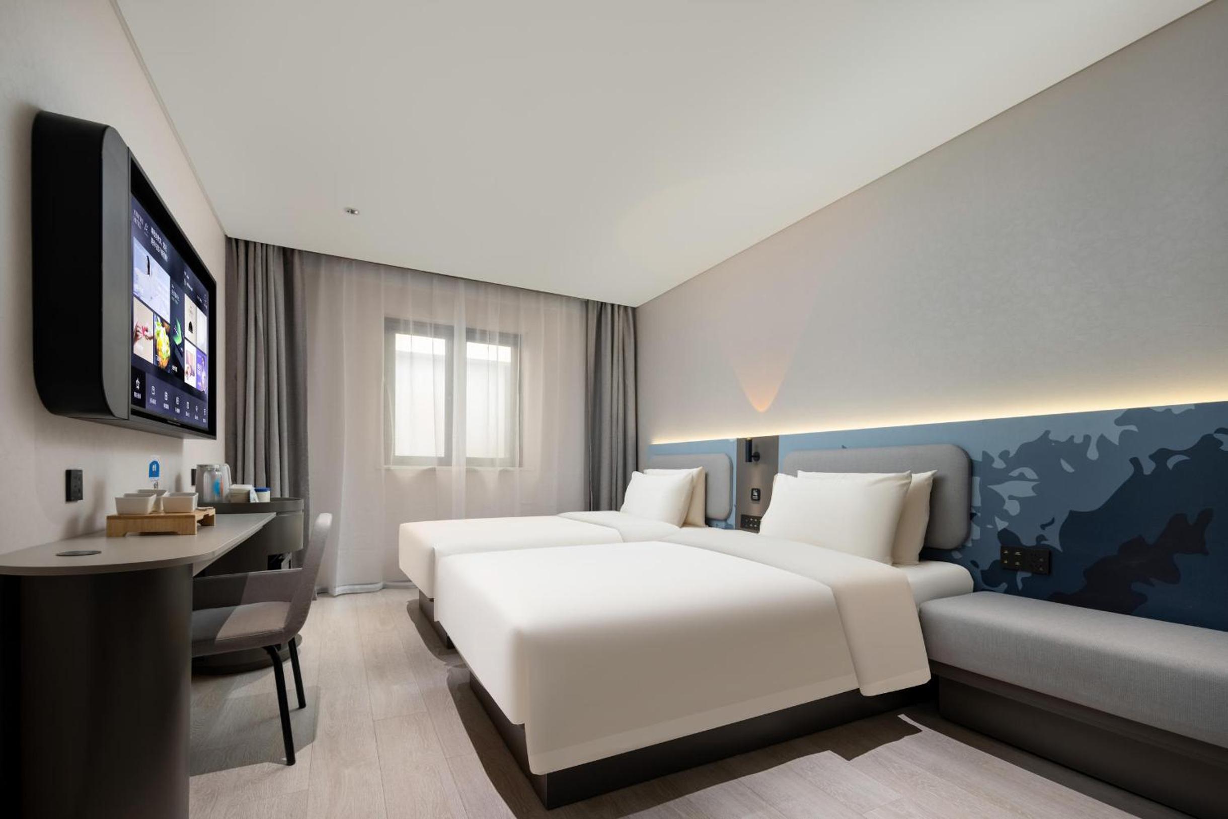 Comfort Twin Room
