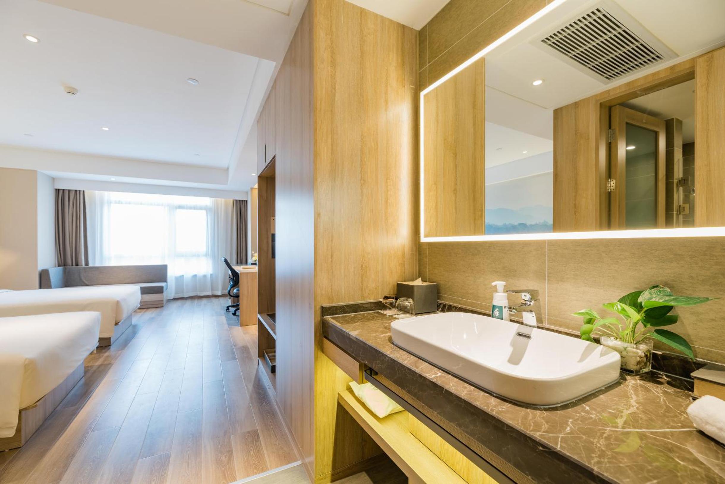 Superior Twin Room - Photo 3