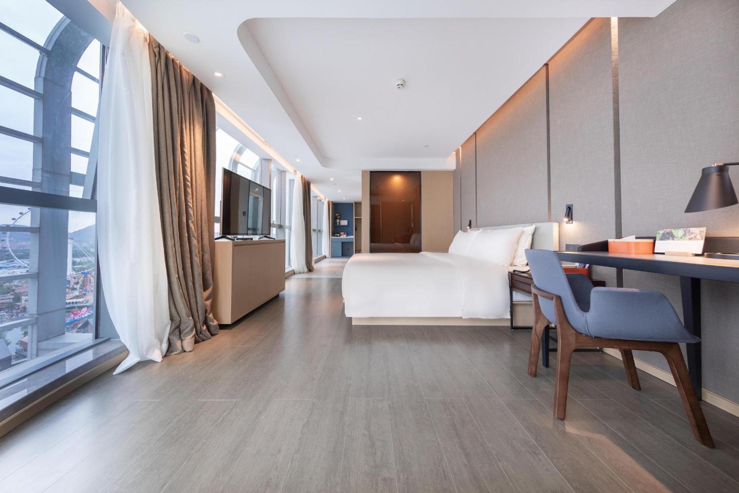 Elegant Double Room photo 1