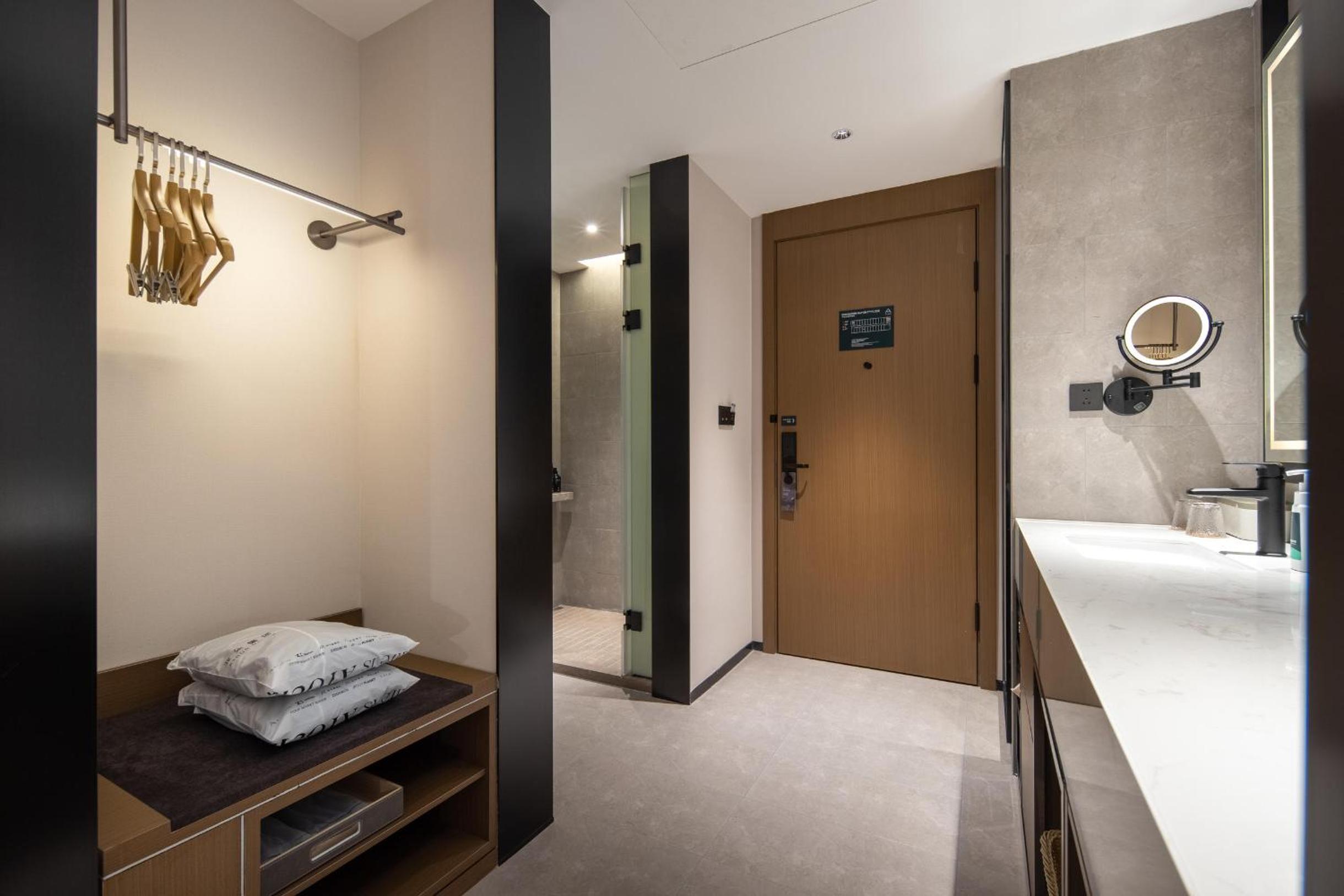 Superior Twin Room photo 3