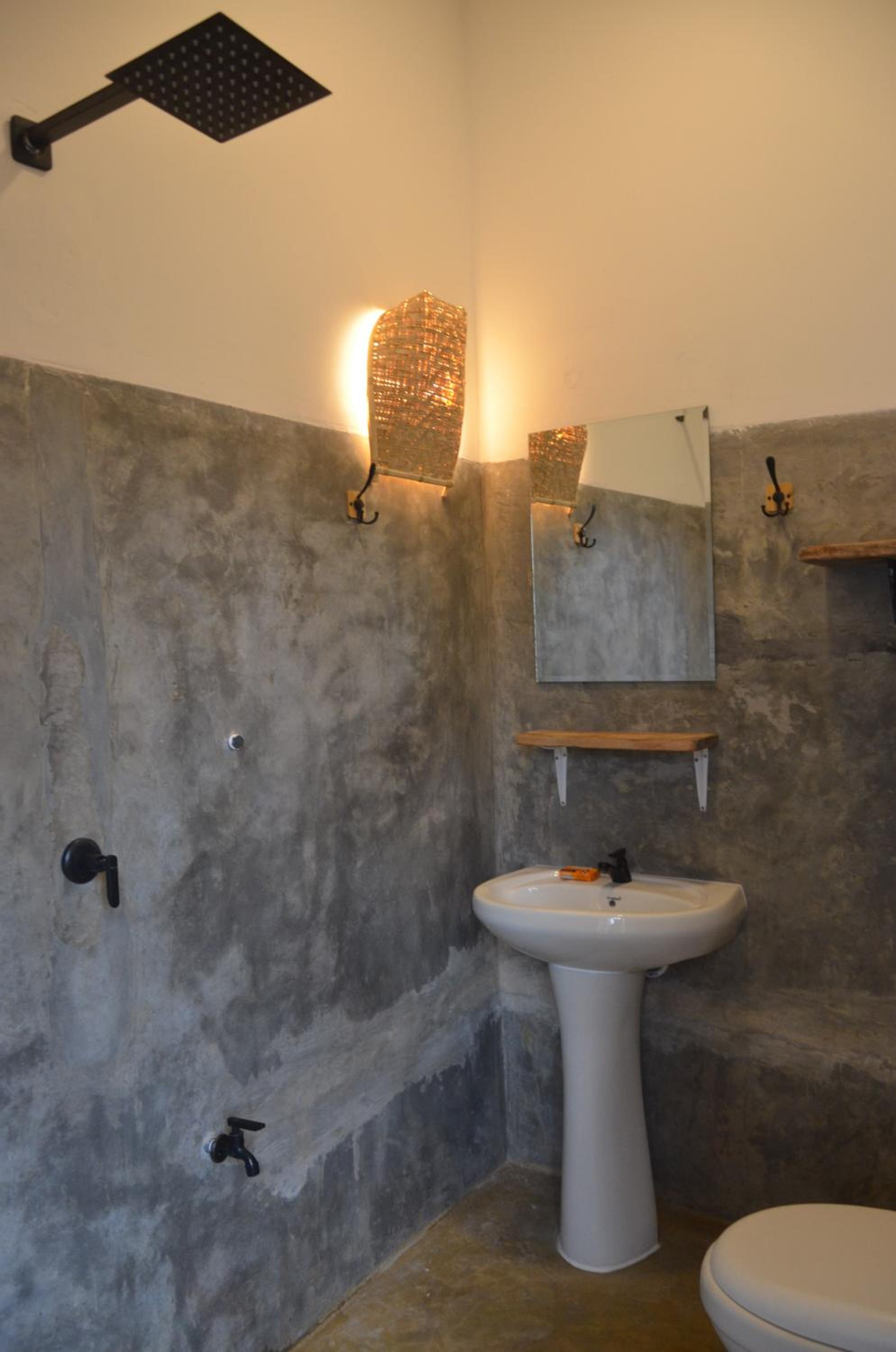 Deluxe Double Room with Side Sea View photo 3