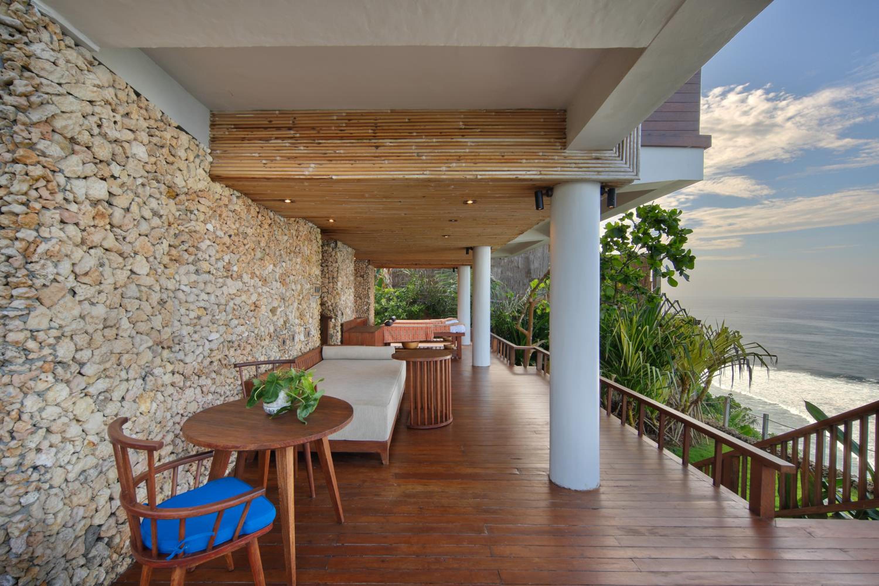 Royal Honeymoon Villa Ocean View photo 2