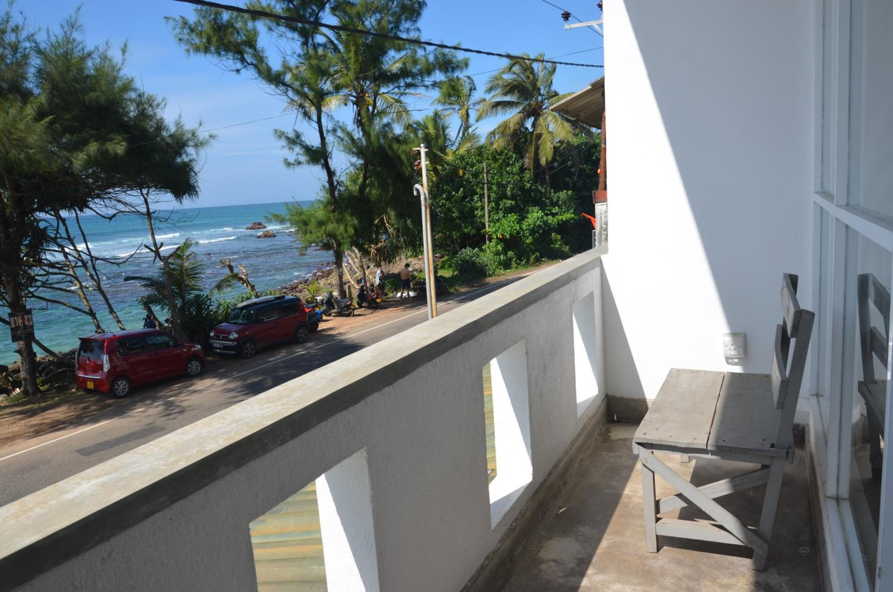 Deluxe Double Room with Balcony and Sea View photo 2