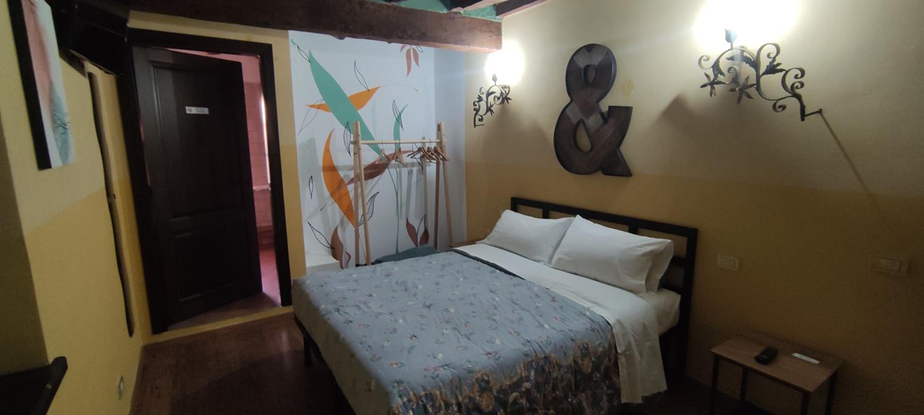 Double Room With Private Bathroom photo 1