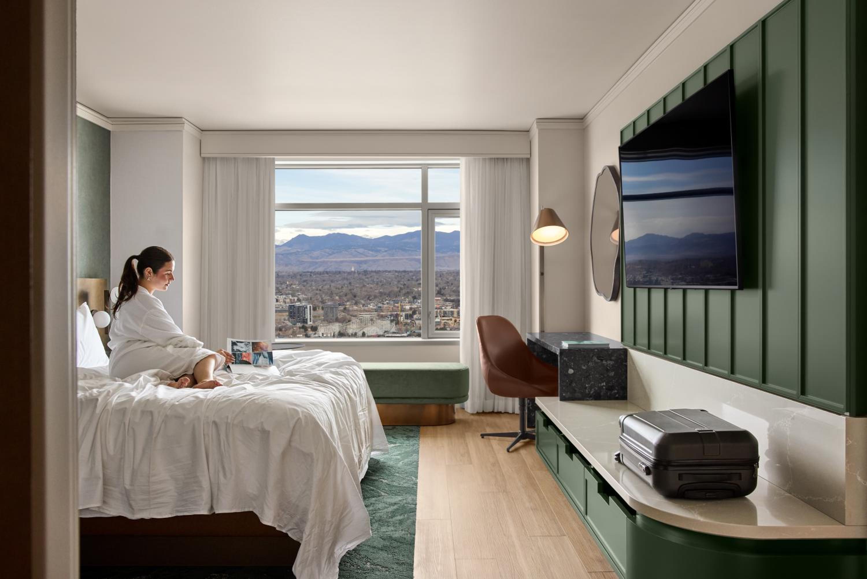 Queen Room with Two Queen Beds and Mountain View
