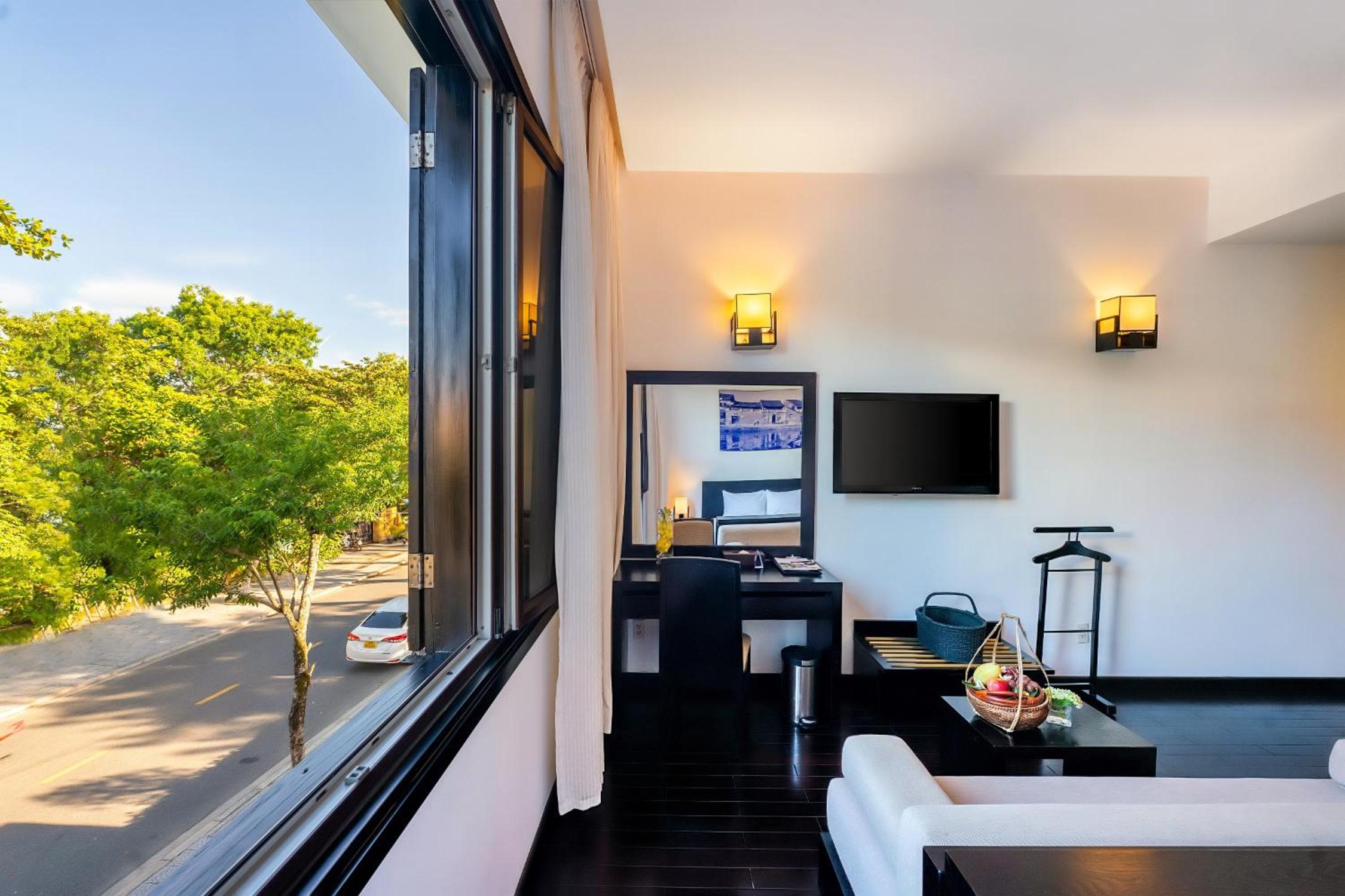 Premium with Pool/Garden/City View - Photo 6
