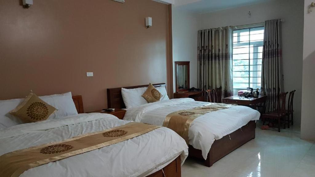 Standard Queen Room