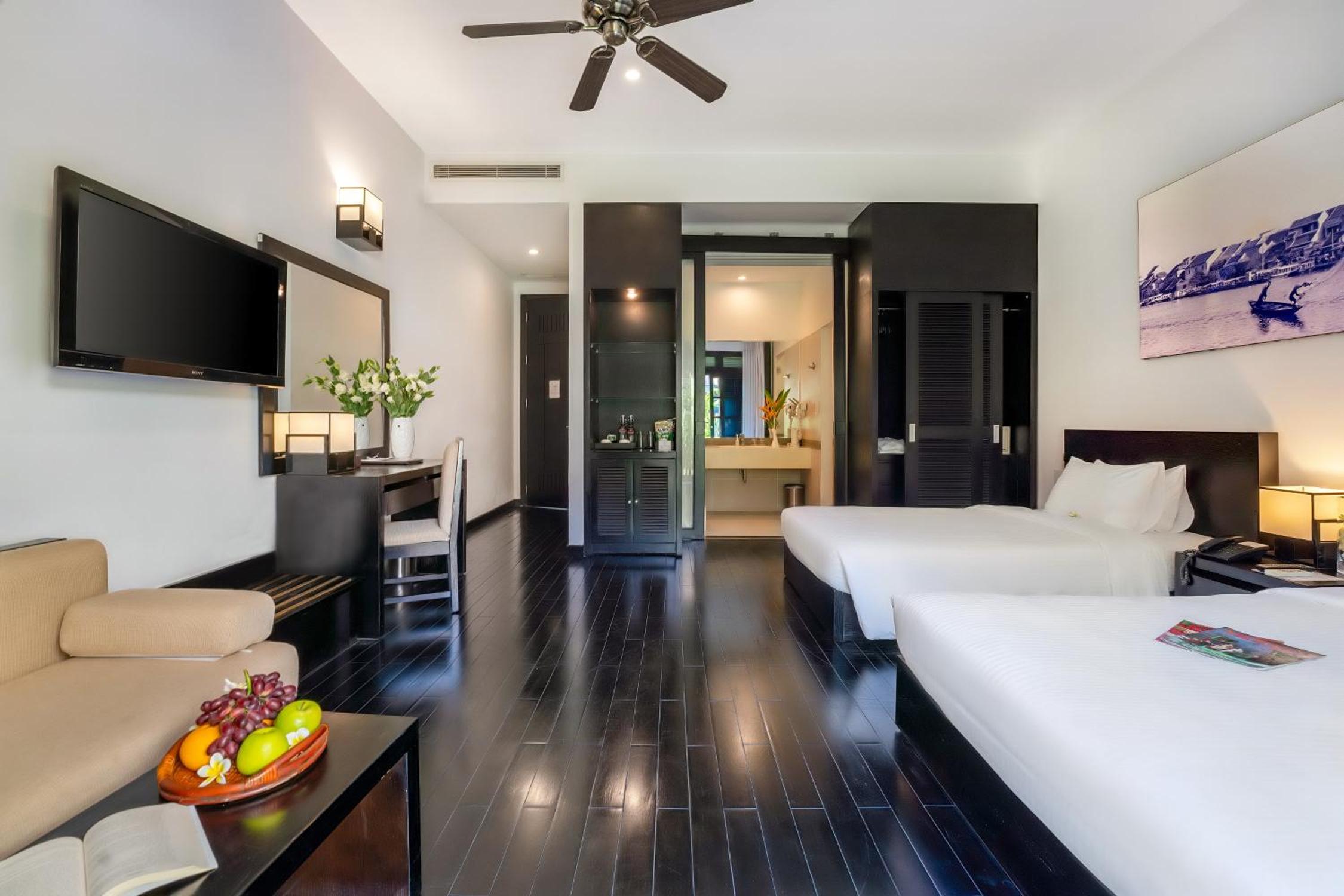 Junior Suite with Pool/Garden View - Photo 5
