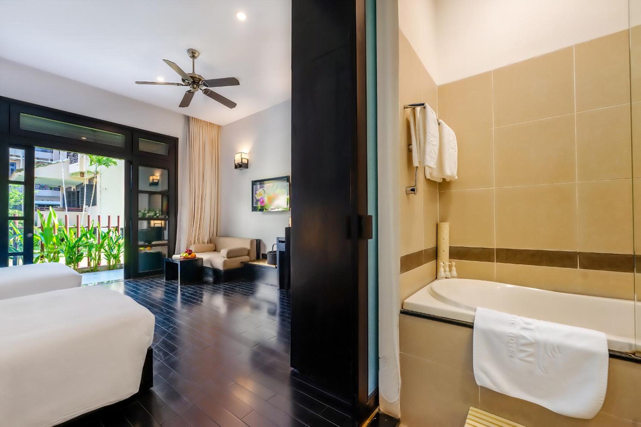 Junior Suite with Pool/Garden View - Photo 6