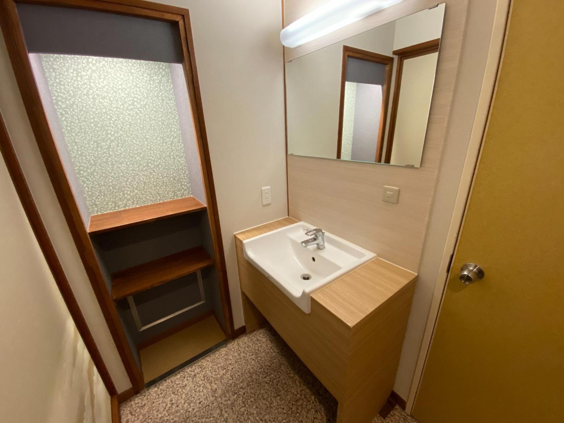 Suite with Mountain View photo 3
