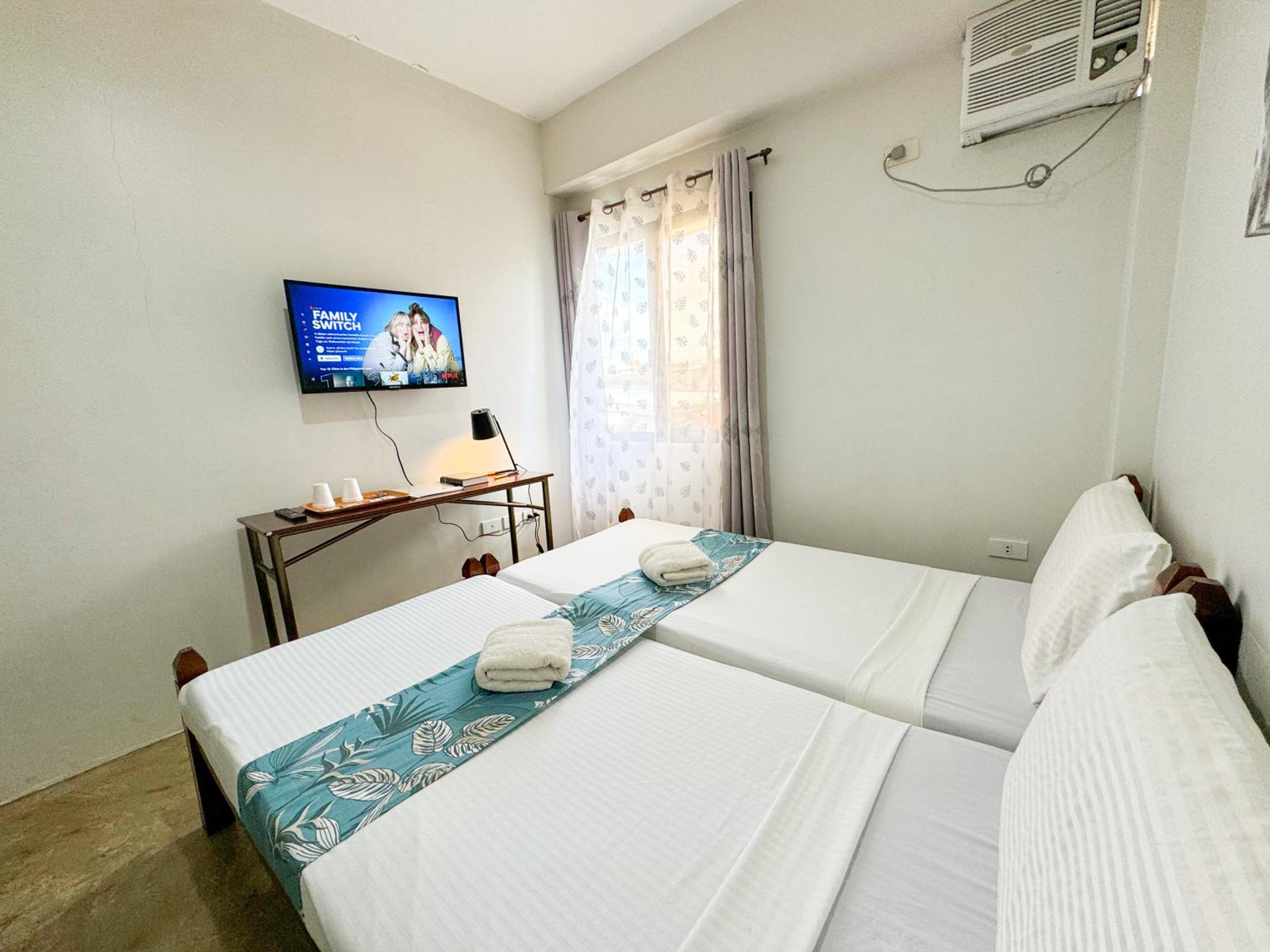 Deluxe Twin Room - Photo 5
