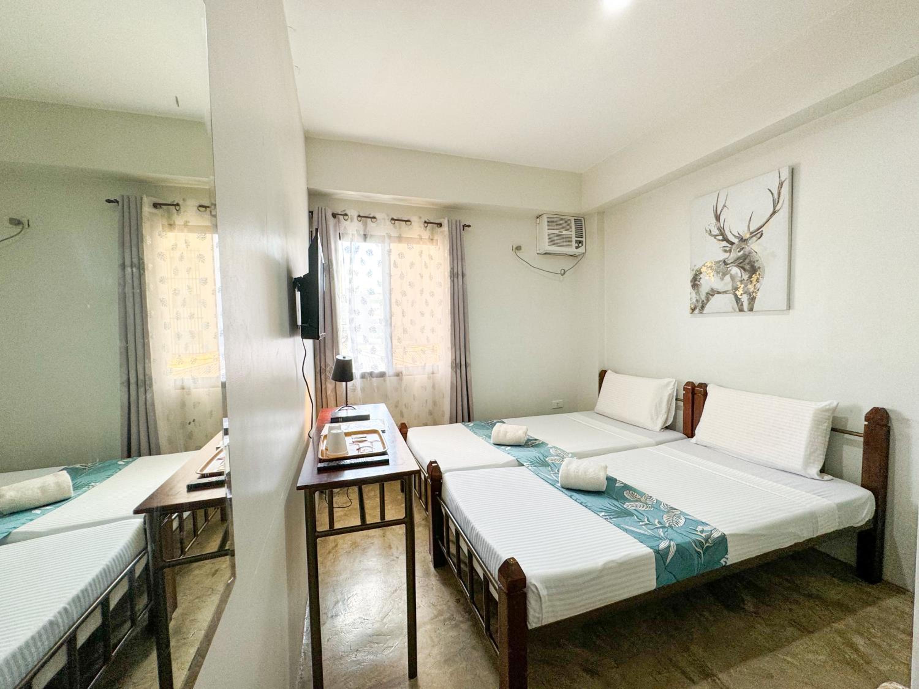 Deluxe Twin Room - Photo 1
