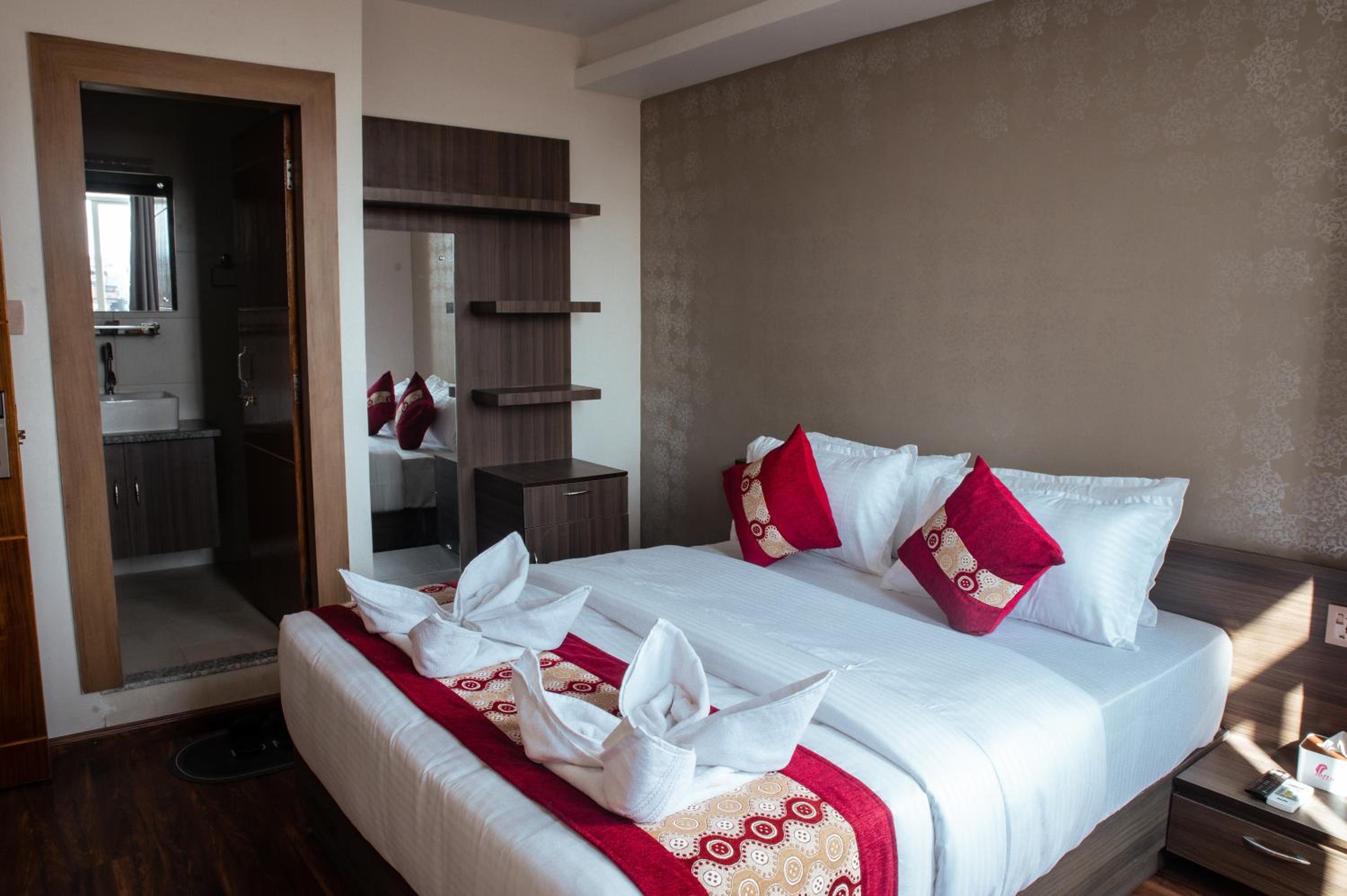 Deluxe Double Room photo 2
