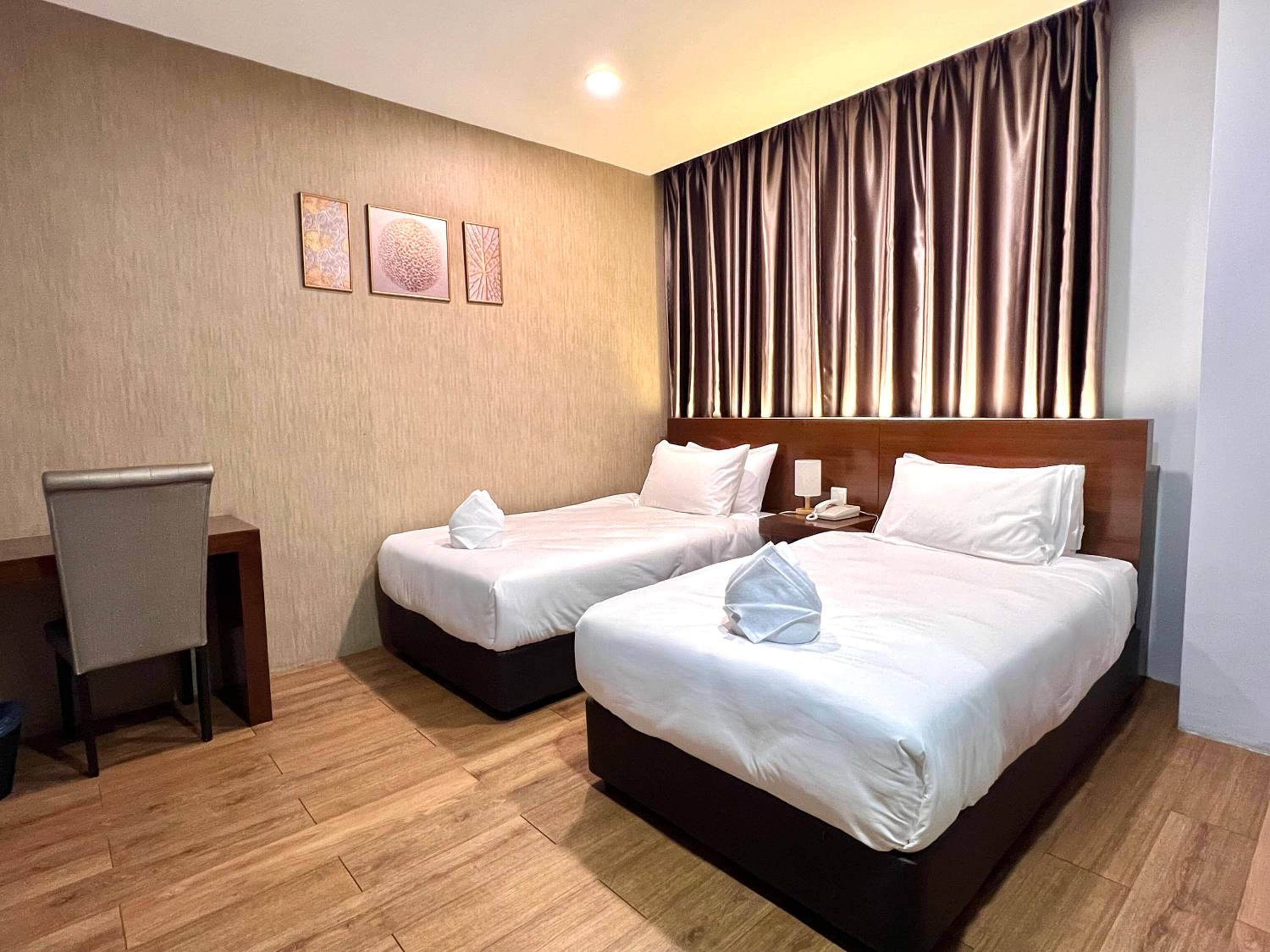 Deluxe Double or Twin Room