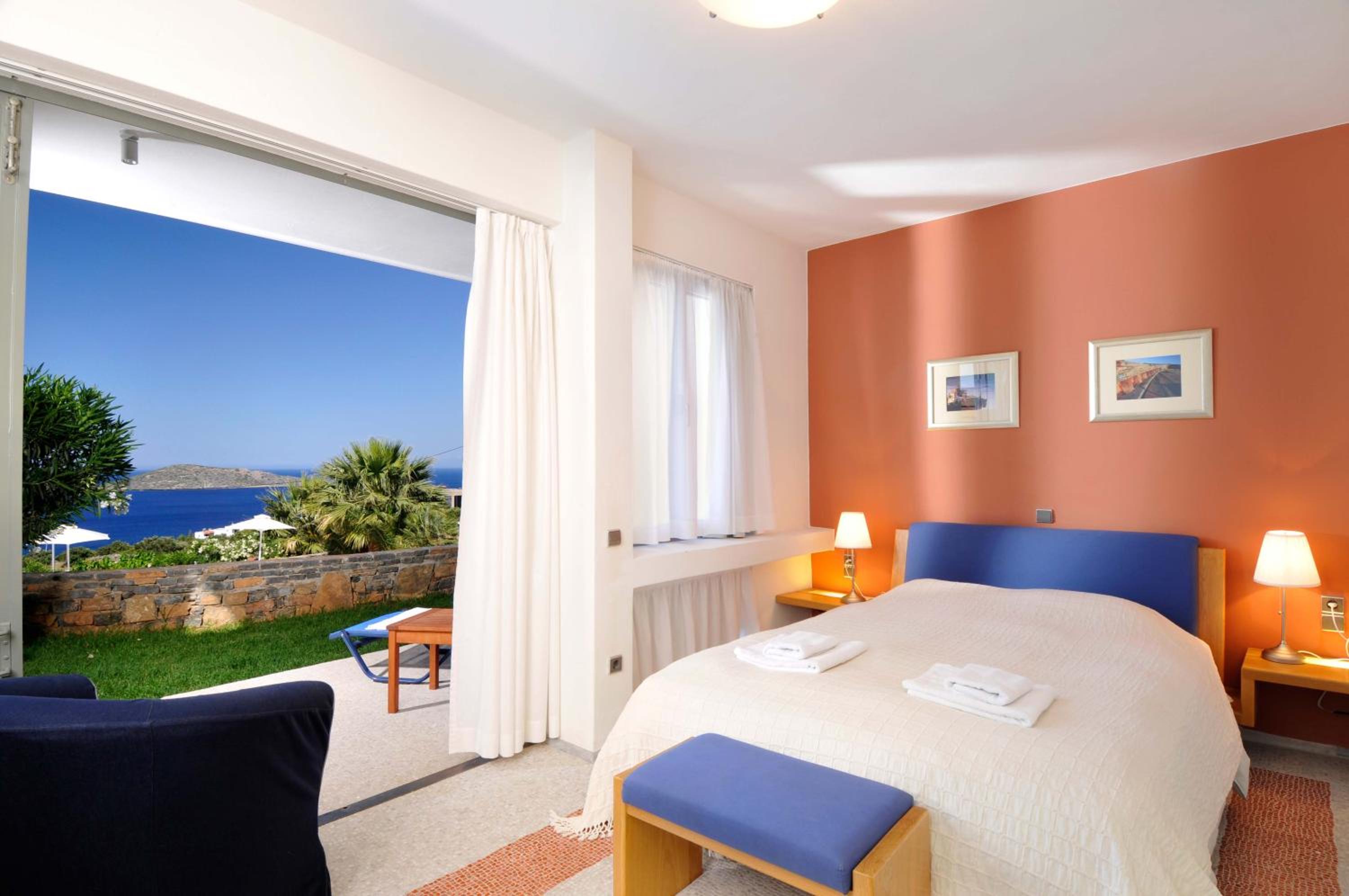 One-Bedroom Villa photo 1