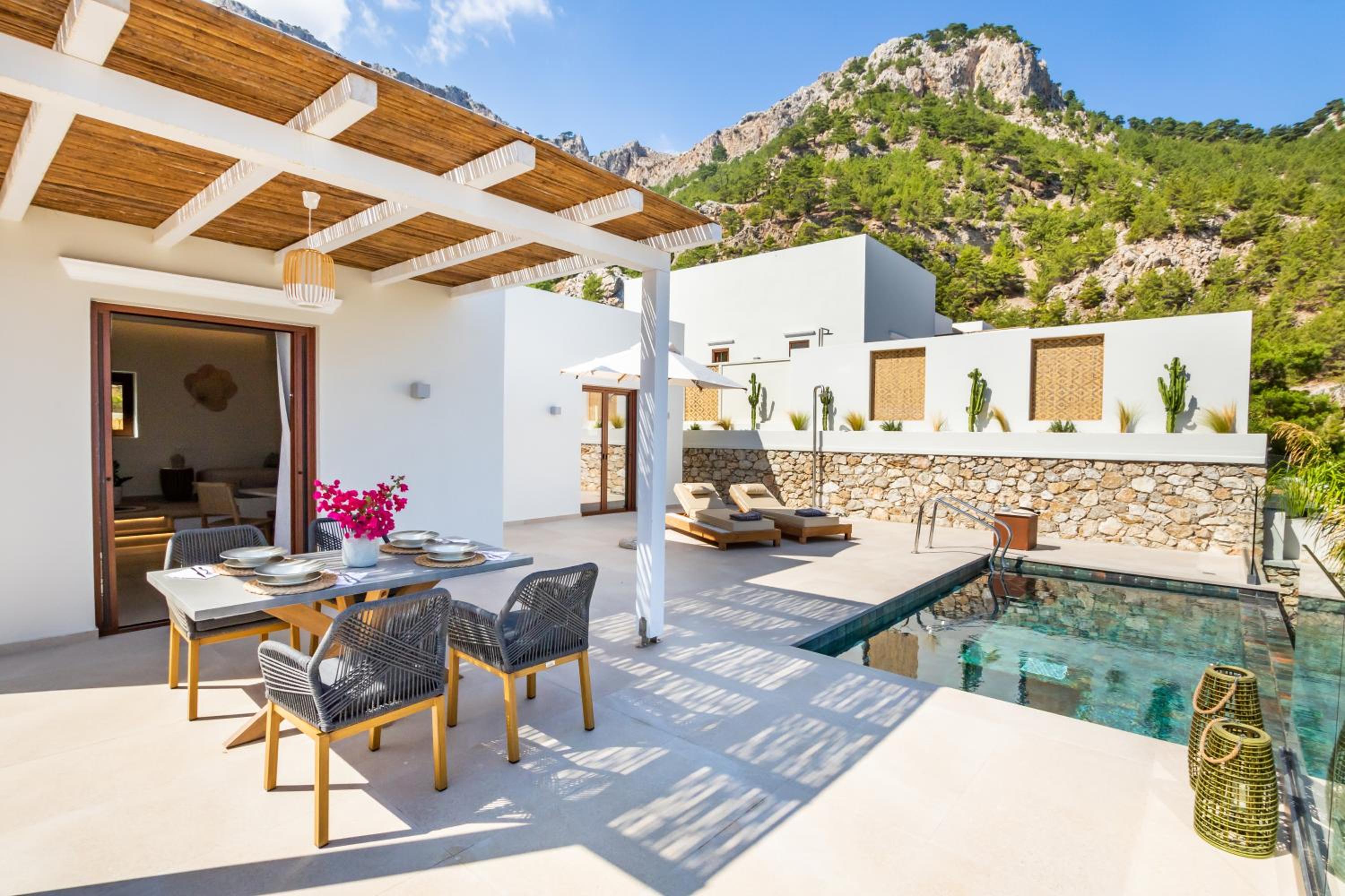 Villa with Private Pool photo 2