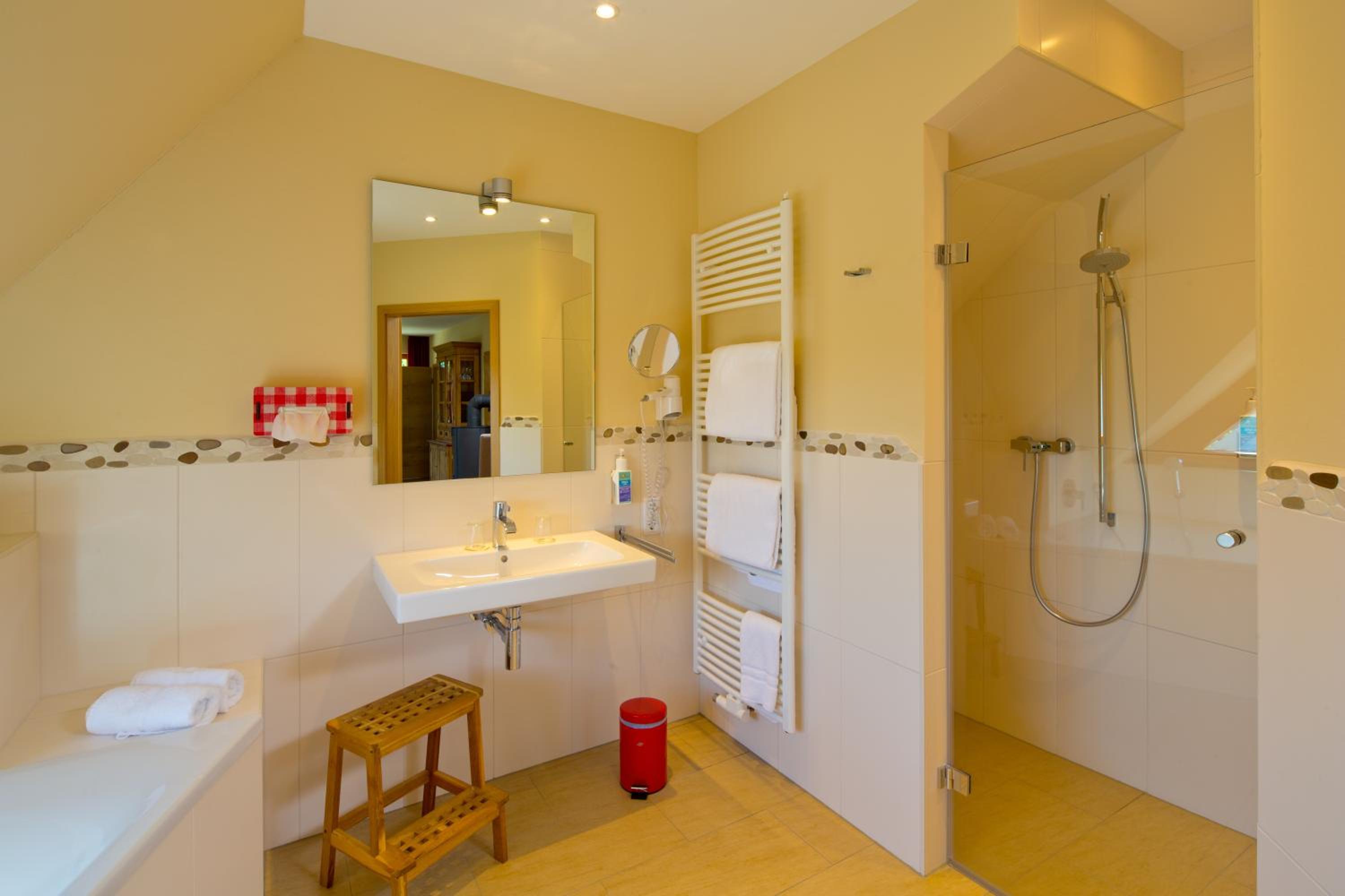 Suite with Balcony photo 2