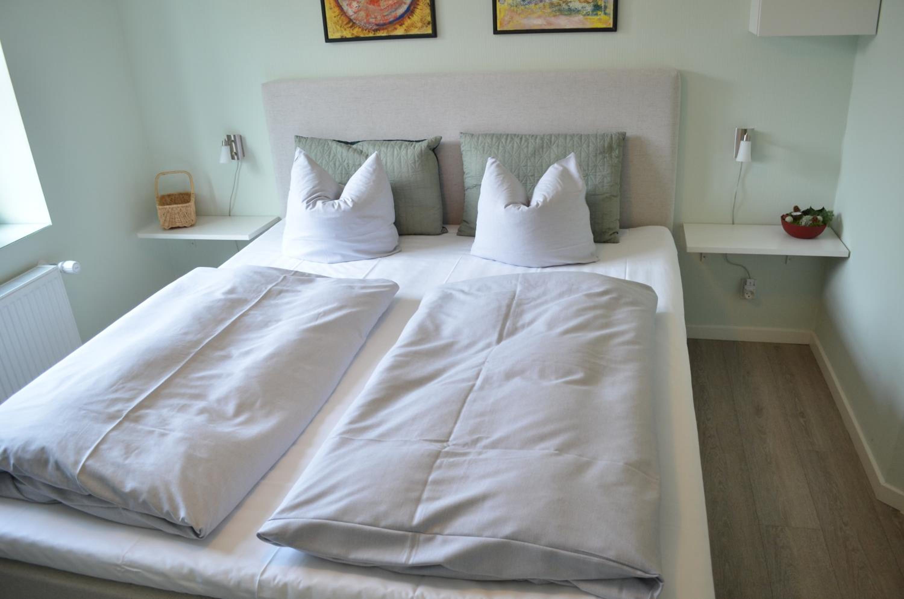 Double Room - Photo 7